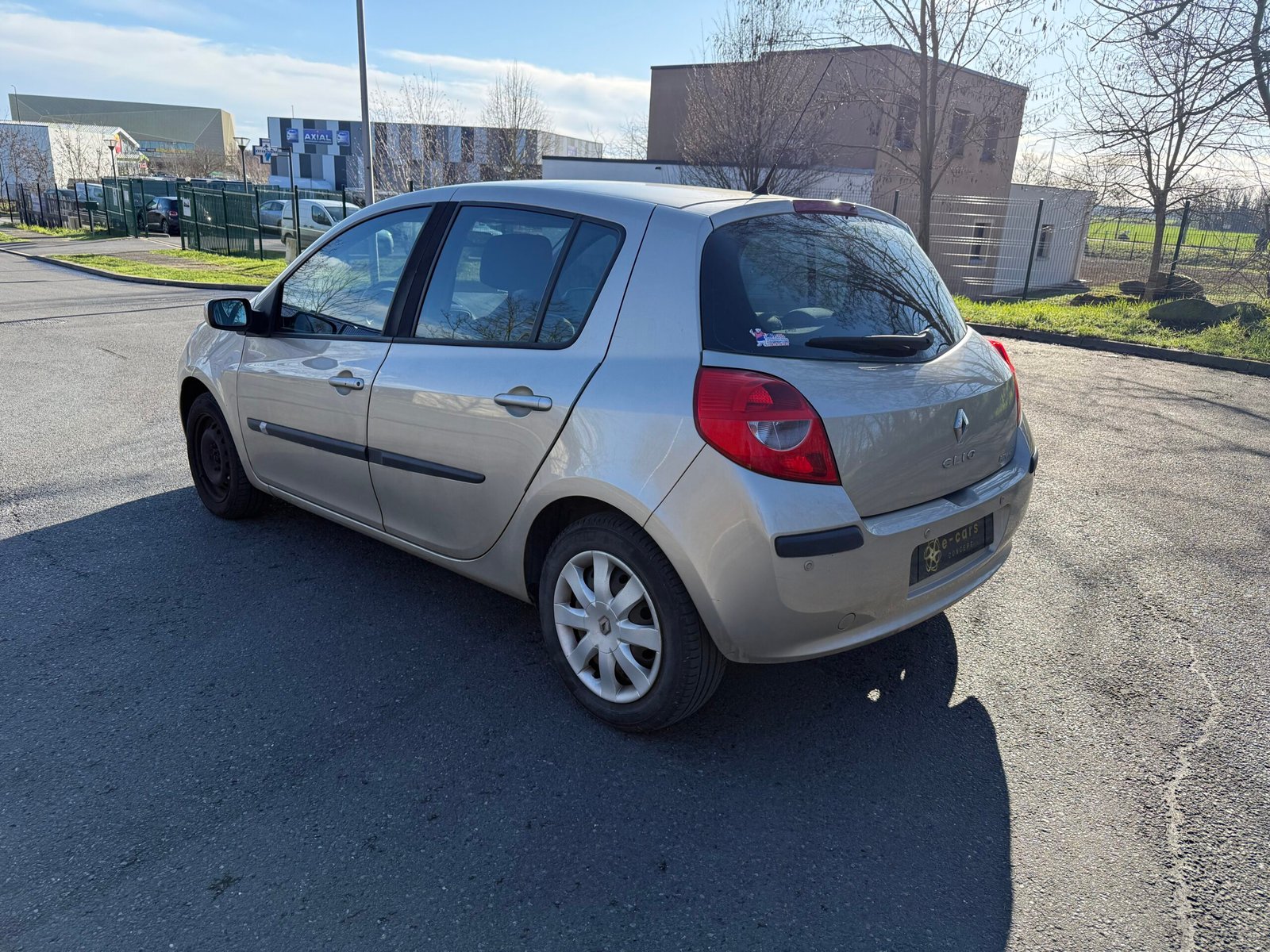 RENAULT Clio III 1.4 i 98cv finition « Privilège »