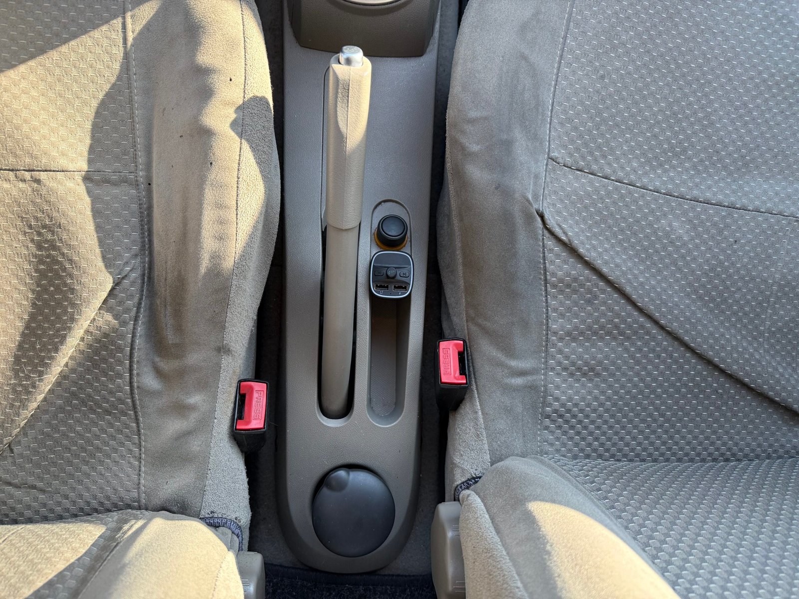 RENAULT Clio III 1.4 i 98cv finition « Privilège »