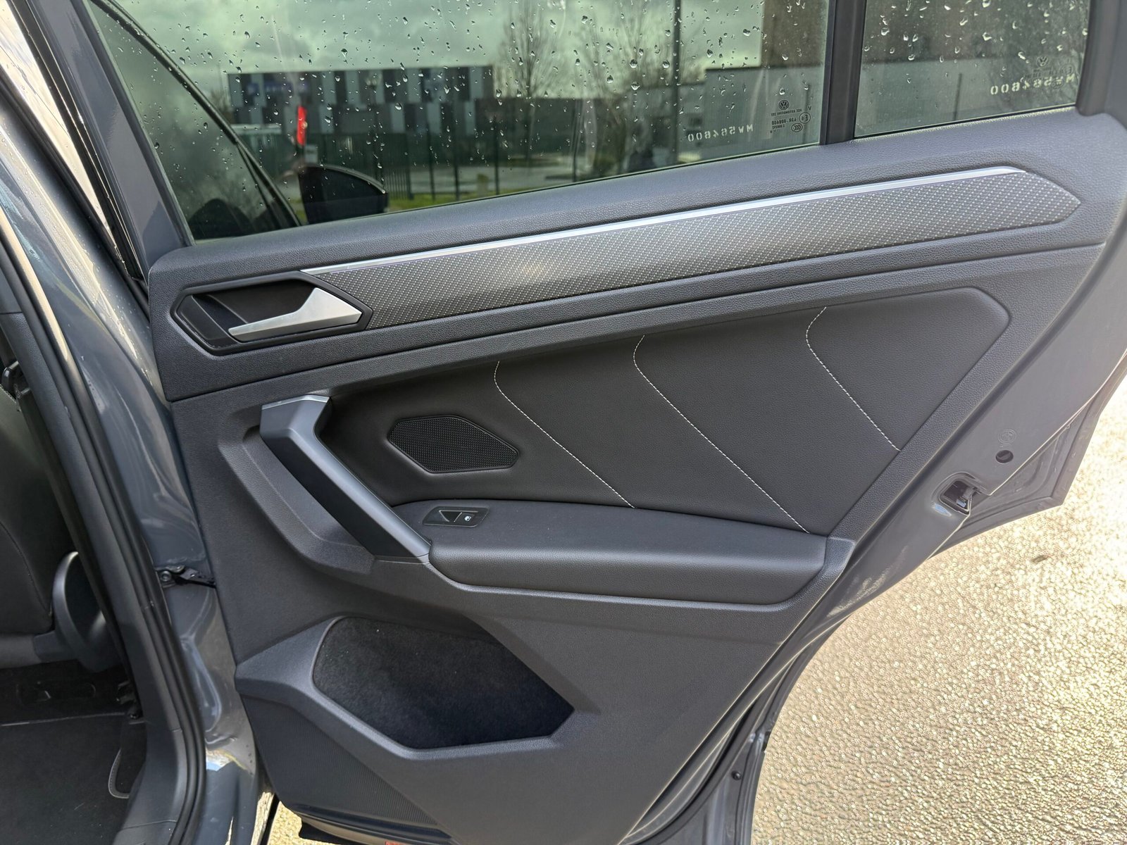 Volkswagen Tiguan II Phase(2) 2.0 TDi BMT DSG7 150Ch « Exclusive R-Line »