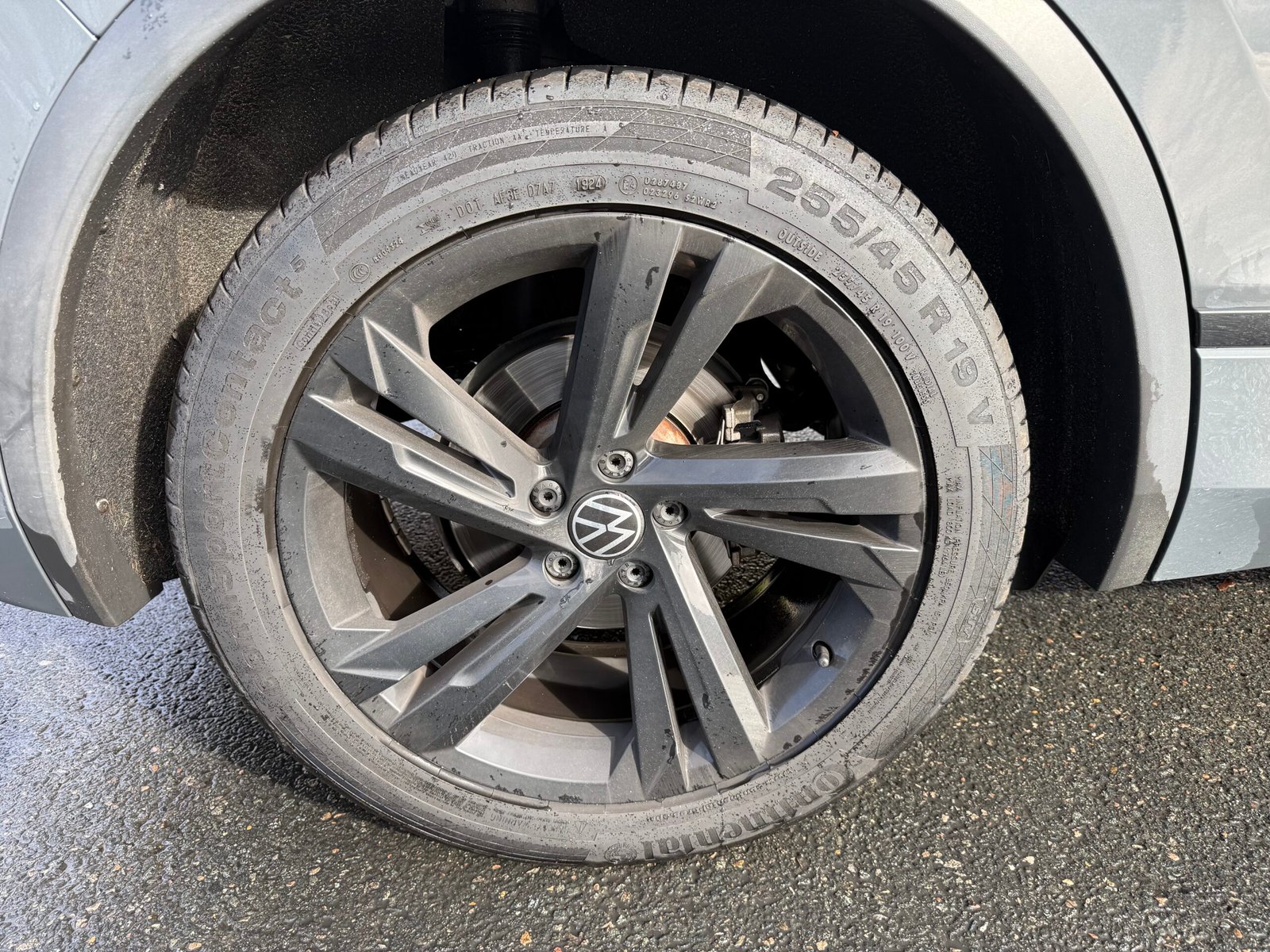 Volkswagen Tiguan II Phase(2) 2.0 TDi BMT DSG7 150Ch « Exclusive R-Line »