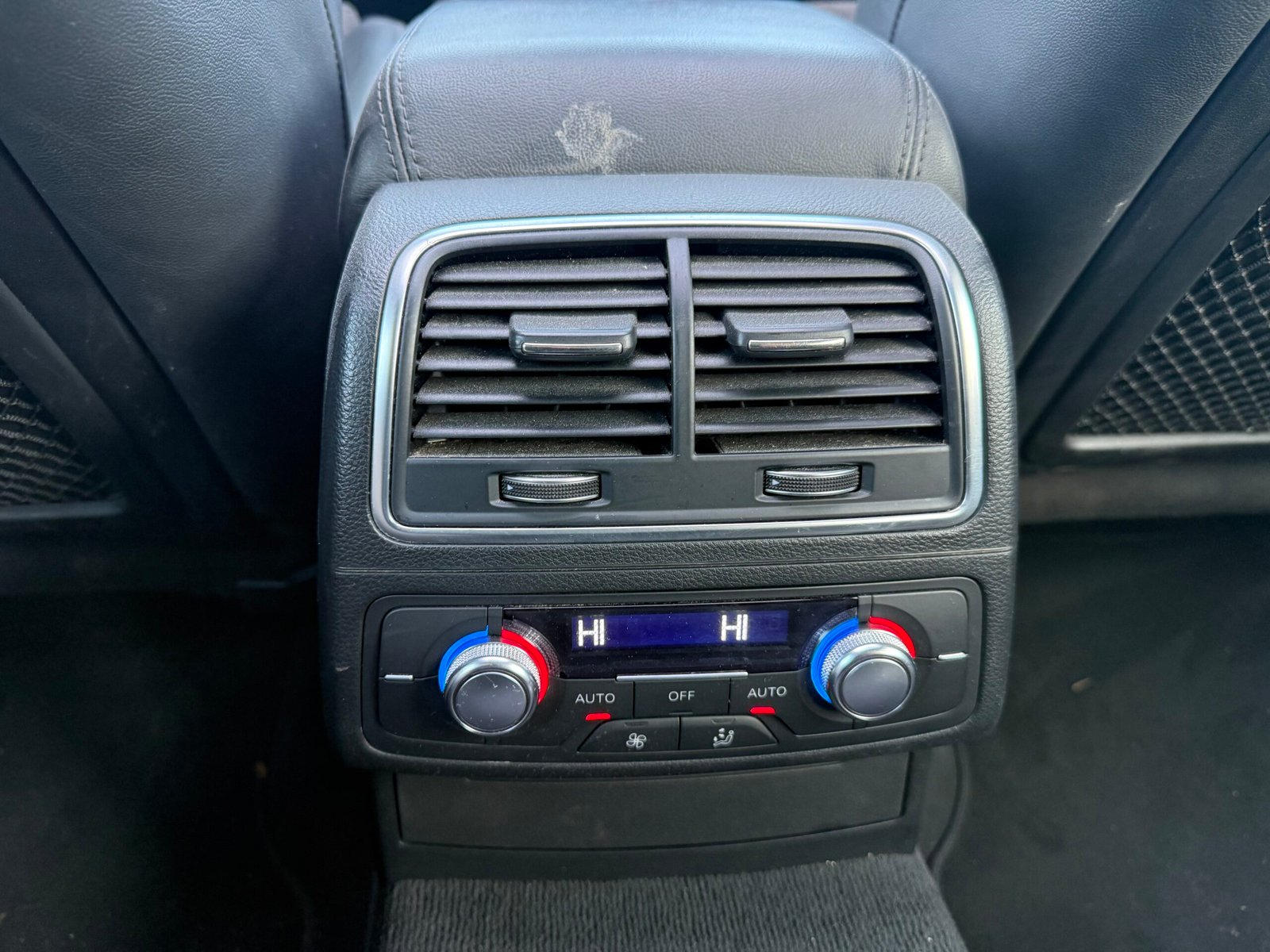 AUDI A6 Série 4 Phase 2 Avant Quattro 3.0 TDI S-Tronic7 272 ch finition « ambition luxe »