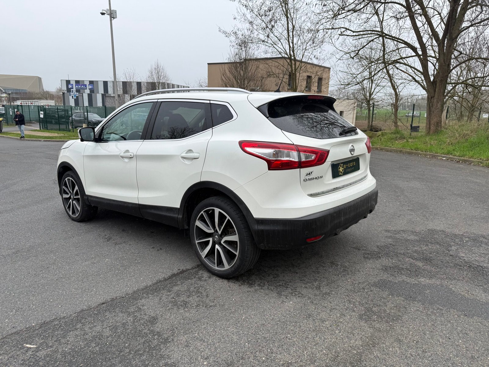 Nissan Qashqai II (j11E) 1.6 DIG-T 2WD S&S 163Ch finition « Tekna »