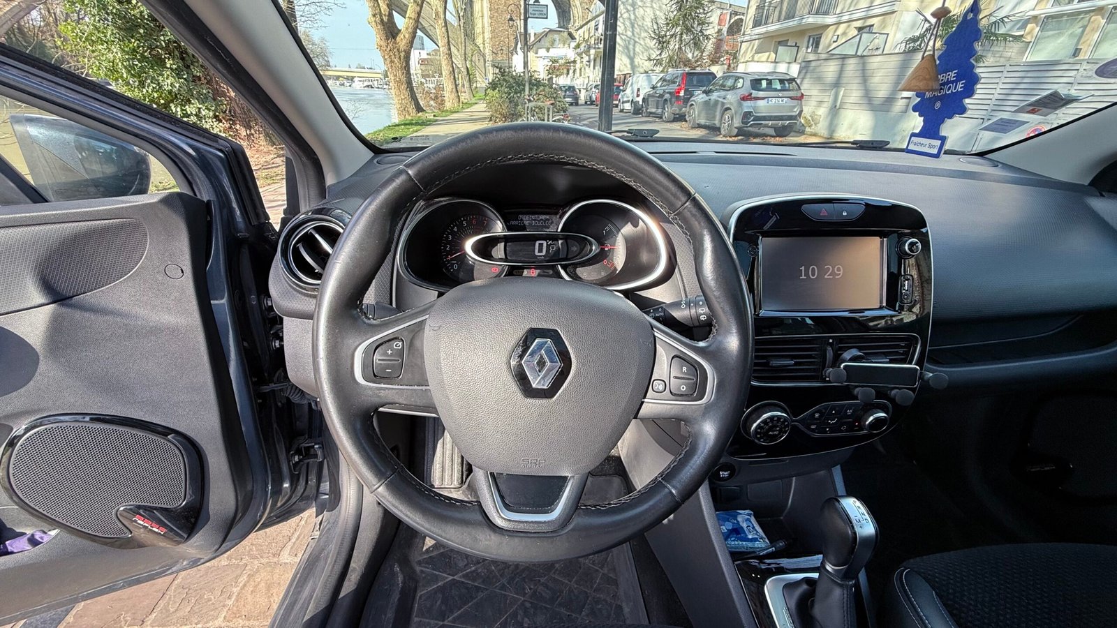 Renault Clio IV 1.2 TCE 120 boîte auto Intens