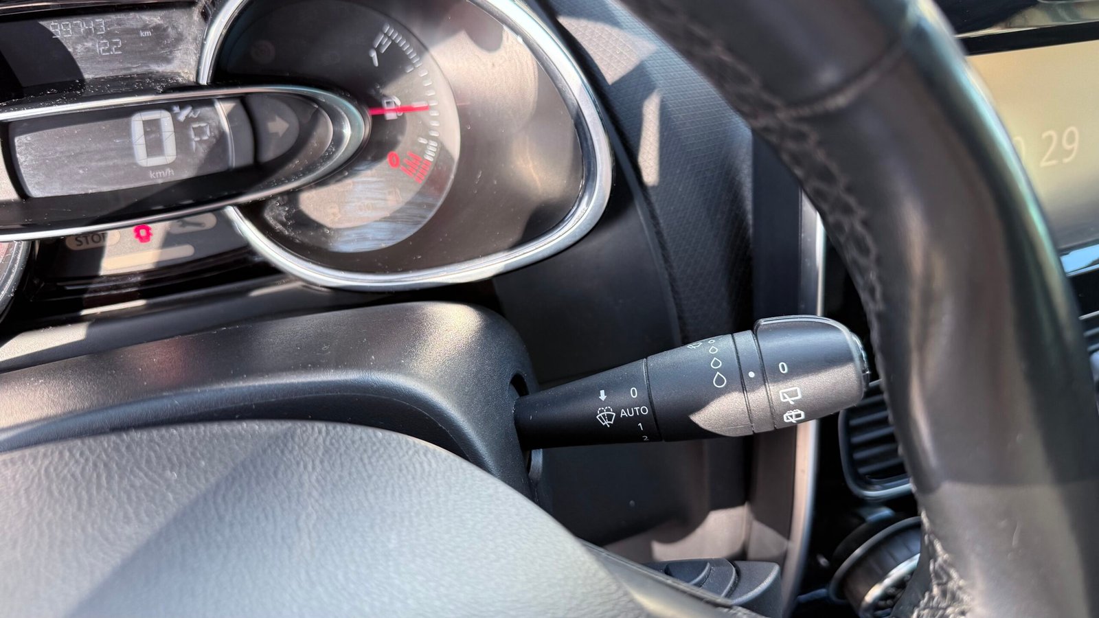 Renault Clio IV 1.2 TCE 120 boîte auto Intens