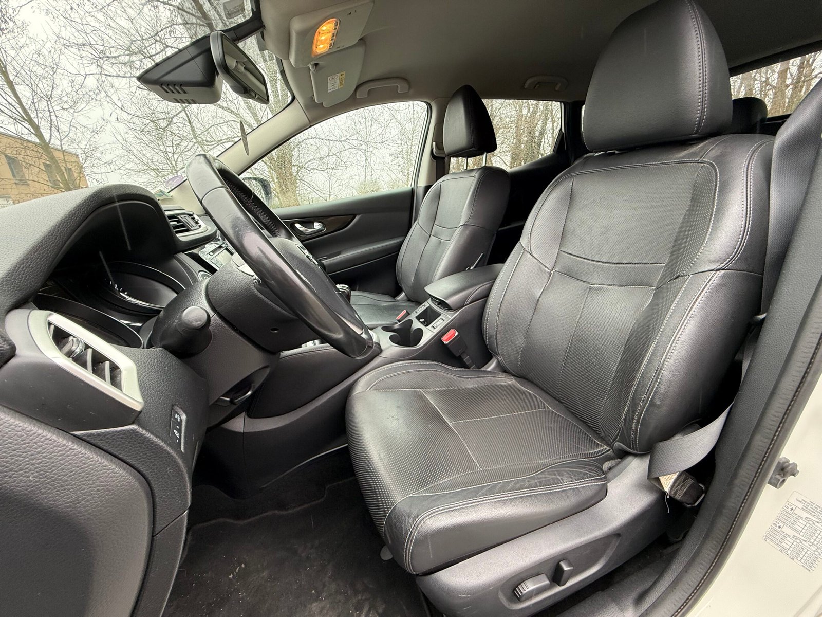 Nissan Qashqai II (j11E) 1.6 DIG-T 2WD S&S 163Ch finition « Tekna »