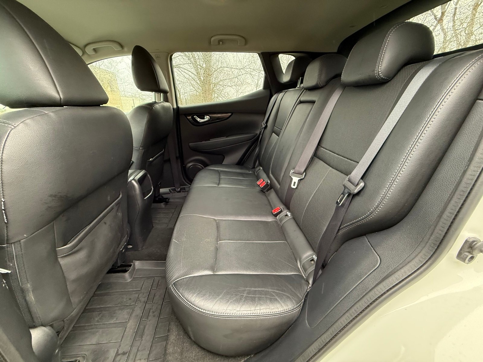 Nissan Qashqai II (j11E) 1.6 DIG-T 2WD S&S 163Ch finition « Tekna »