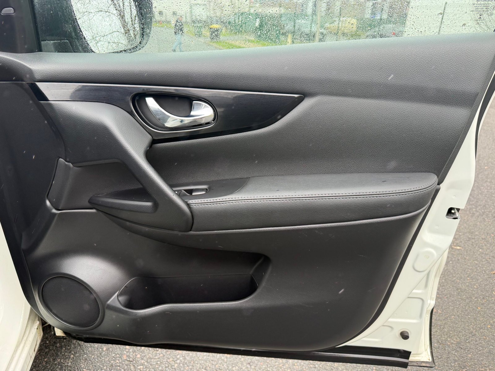 Nissan Qashqai II (j11E) 1.6 DIG-T 2WD S&S 163Ch finition « Tekna »