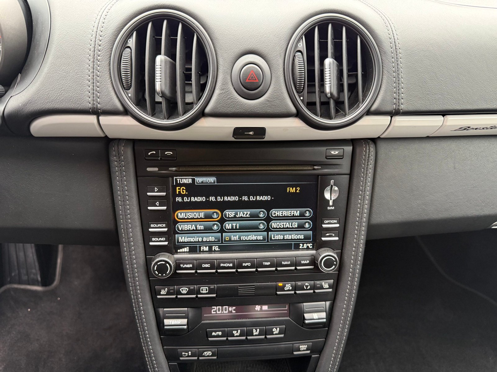 PORSCHE Boxster Type 987 II Spyder 3.4 i 320 Ch Cabriolet (boîte mécanique)