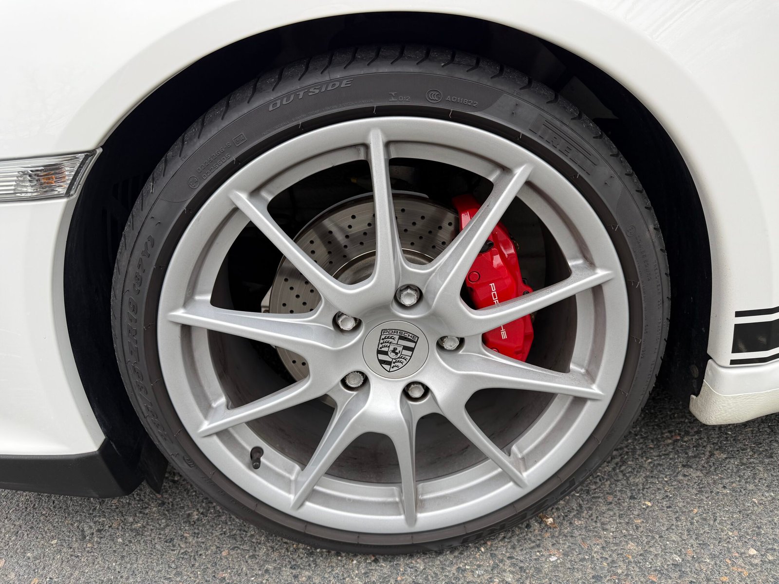 PORSCHE Boxster Type 987 II Spyder 3.4 i 320 Ch Cabriolet (boîte mécanique)