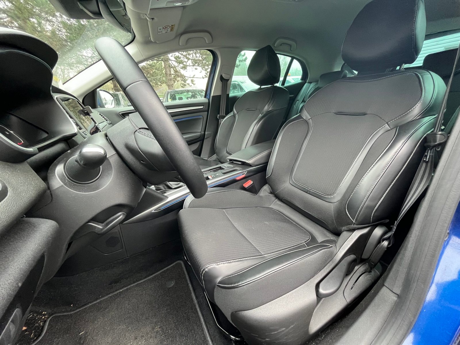 RENAULT Mégane IV Phase 2 Hatchback 1.5 Blue dCi EDC7 115 cv Boîte auto Techno