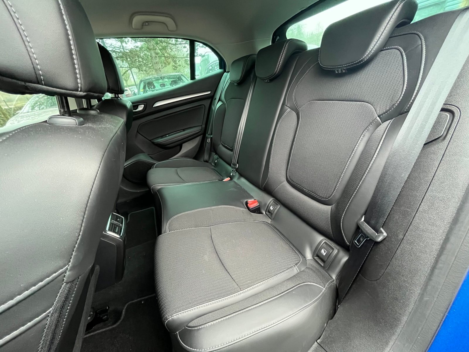 RENAULT Mégane IV Phase 2 Hatchback 1.5 Blue dCi EDC7 115 cv Boîte auto Techno