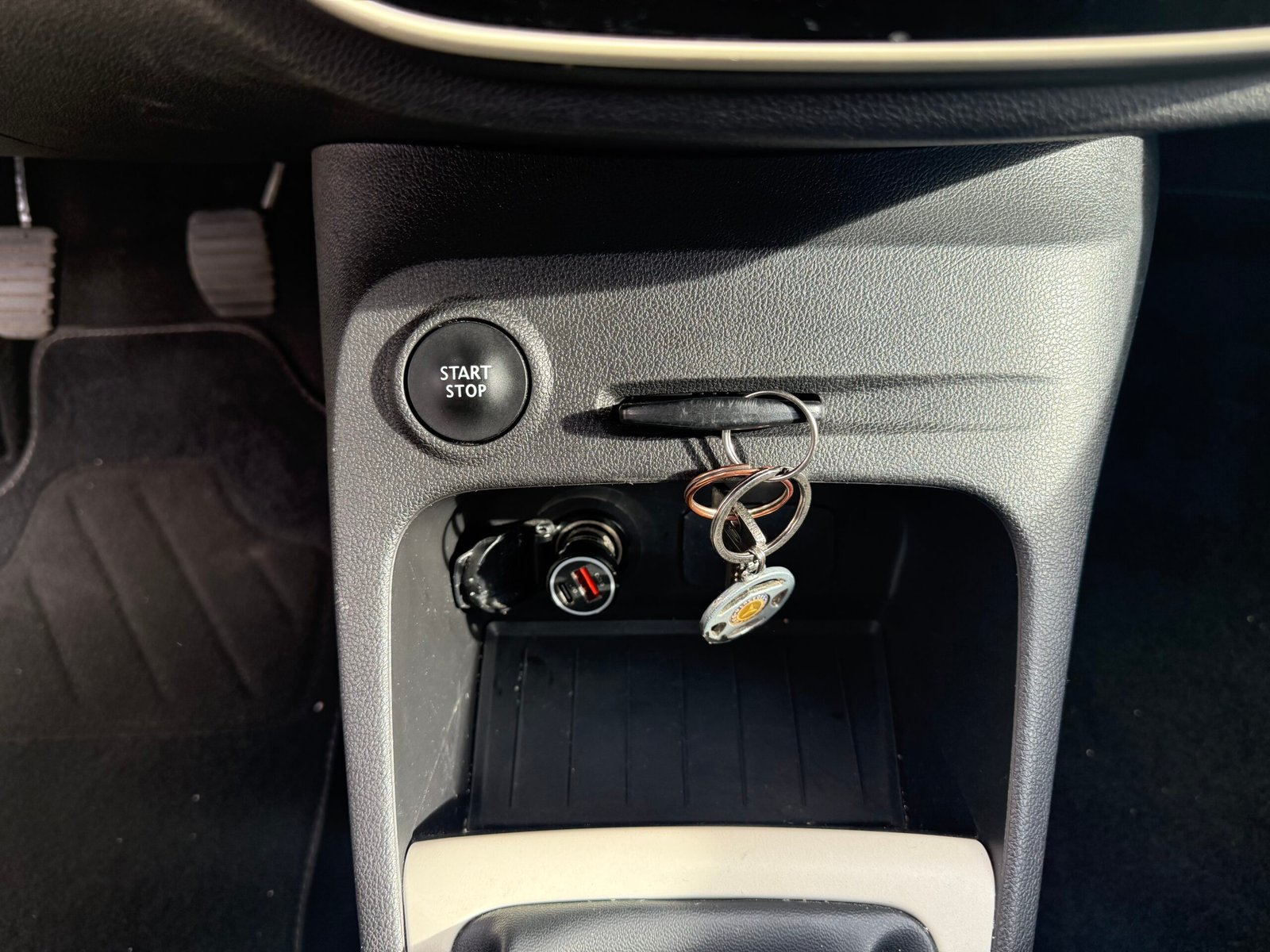 RENAULT Captur (I) Phase 2 0.9 TCe eco2 S&S 90 ch « ZEN »