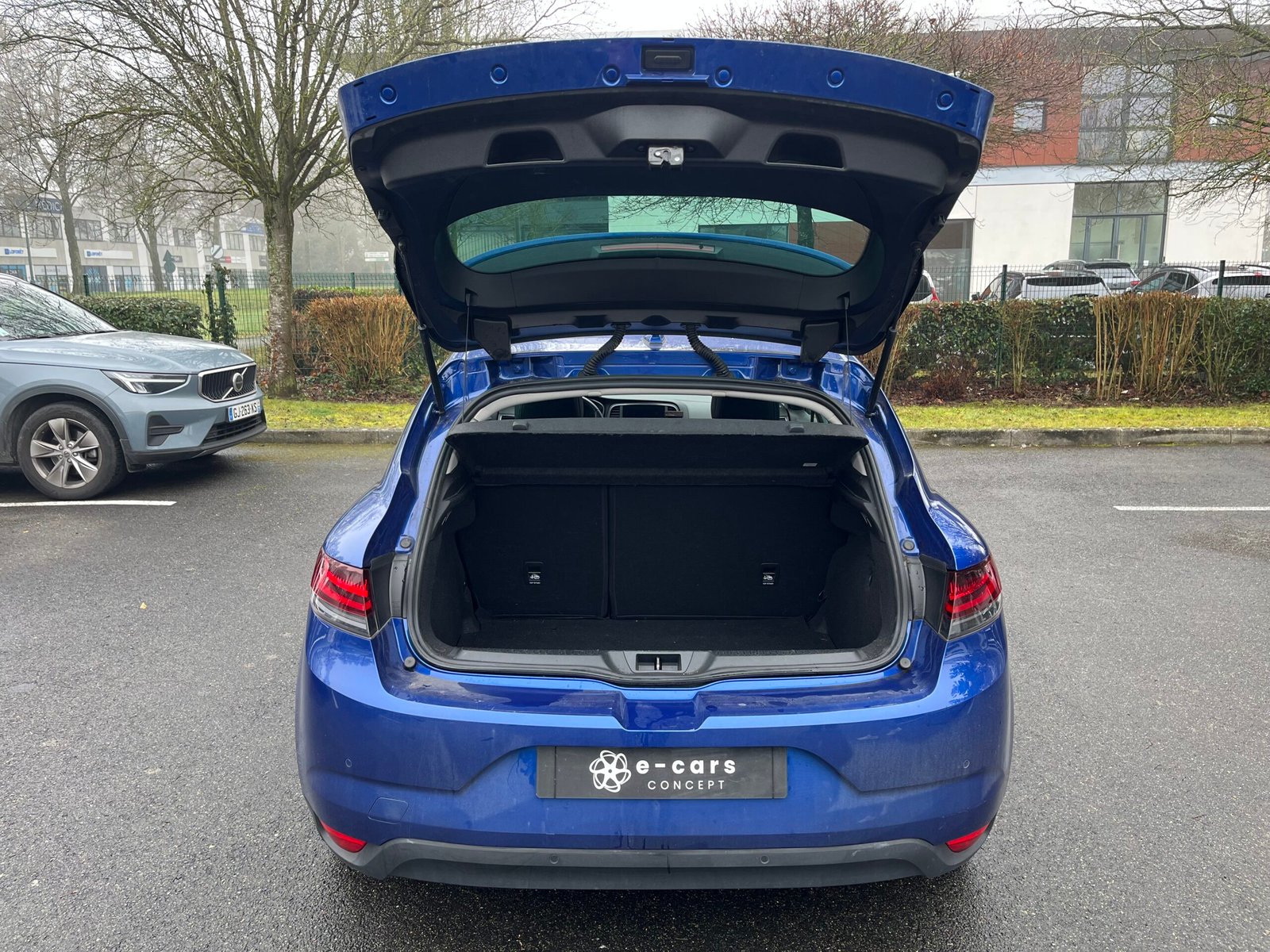 RENAULT Mégane IV Phase 2 Hatchback 1.5 Blue dCi EDC7 115 cv Boîte auto Techno