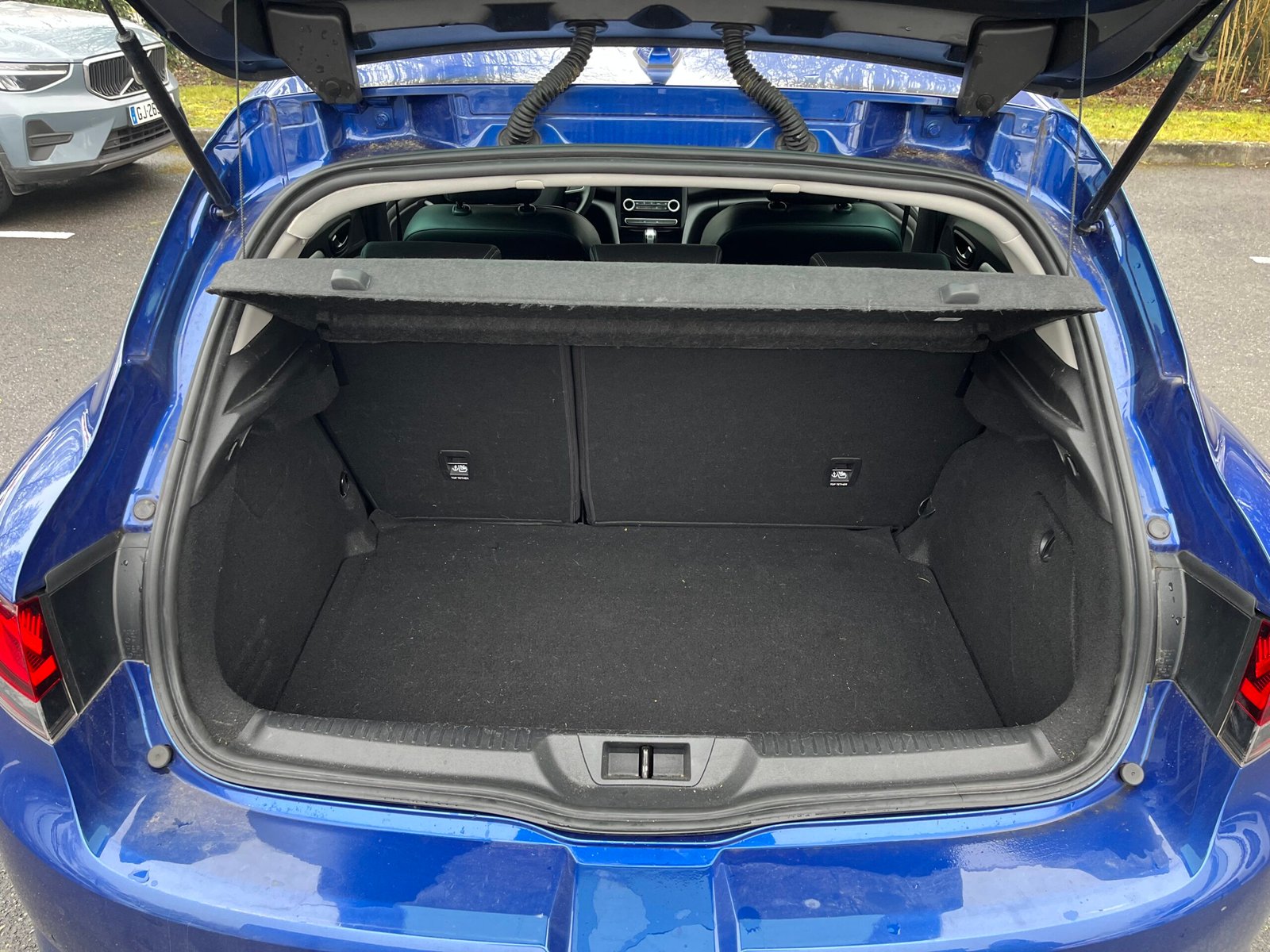 RENAULT Mégane IV Phase 2 Hatchback 1.5 Blue dCi EDC7 115 cv Boîte auto Techno