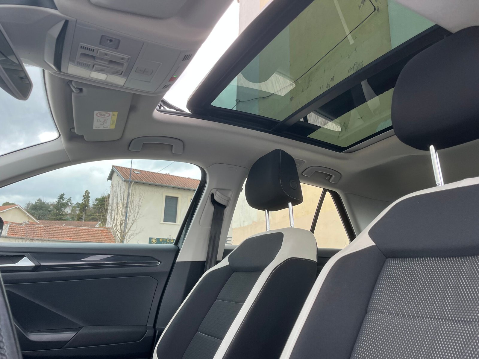 Volkswagen T-Roc Carat 1,5 TSI 150 CV