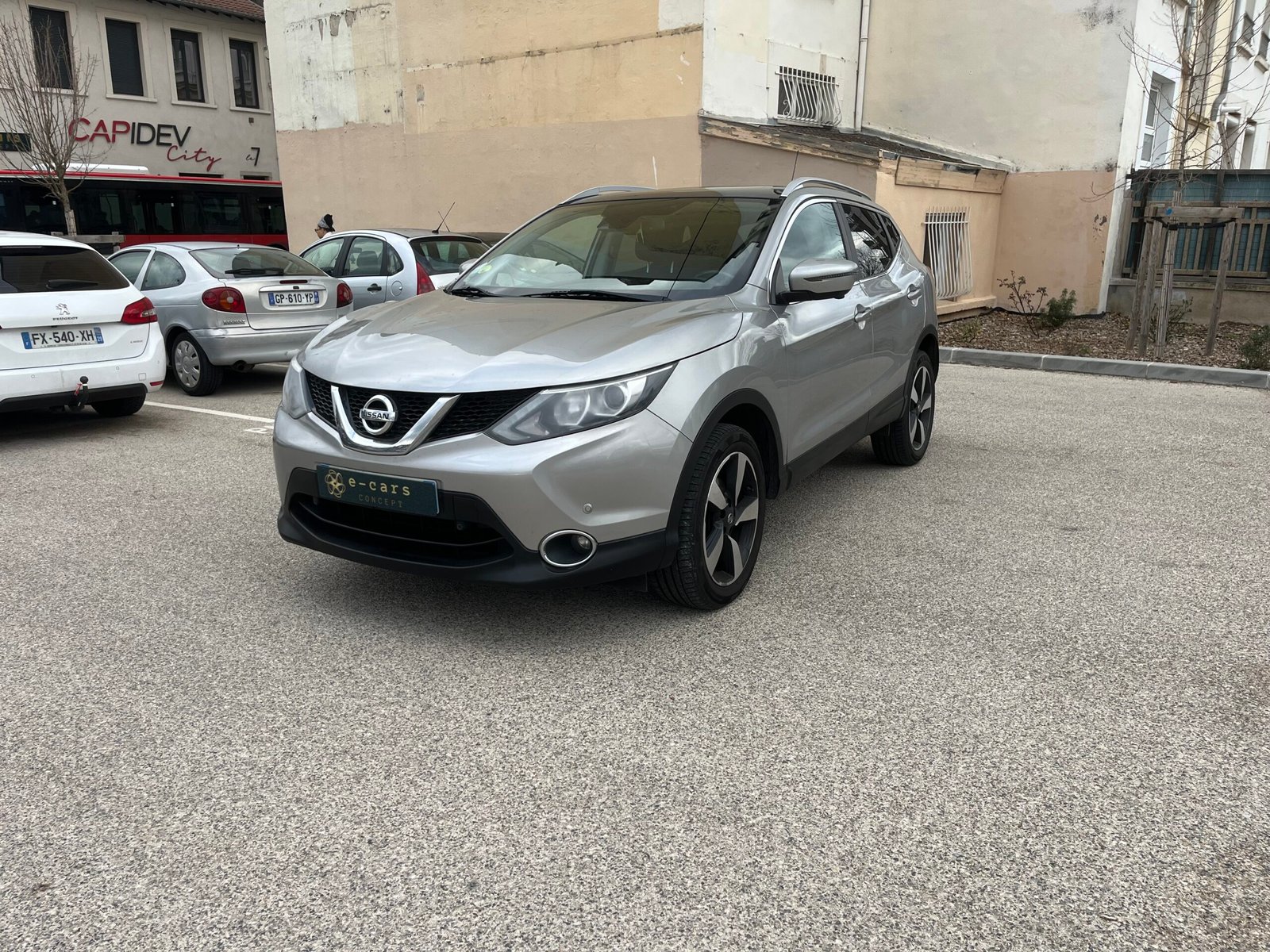 Nissan Qashqai 1.5 DCI 110ch N-Connecta