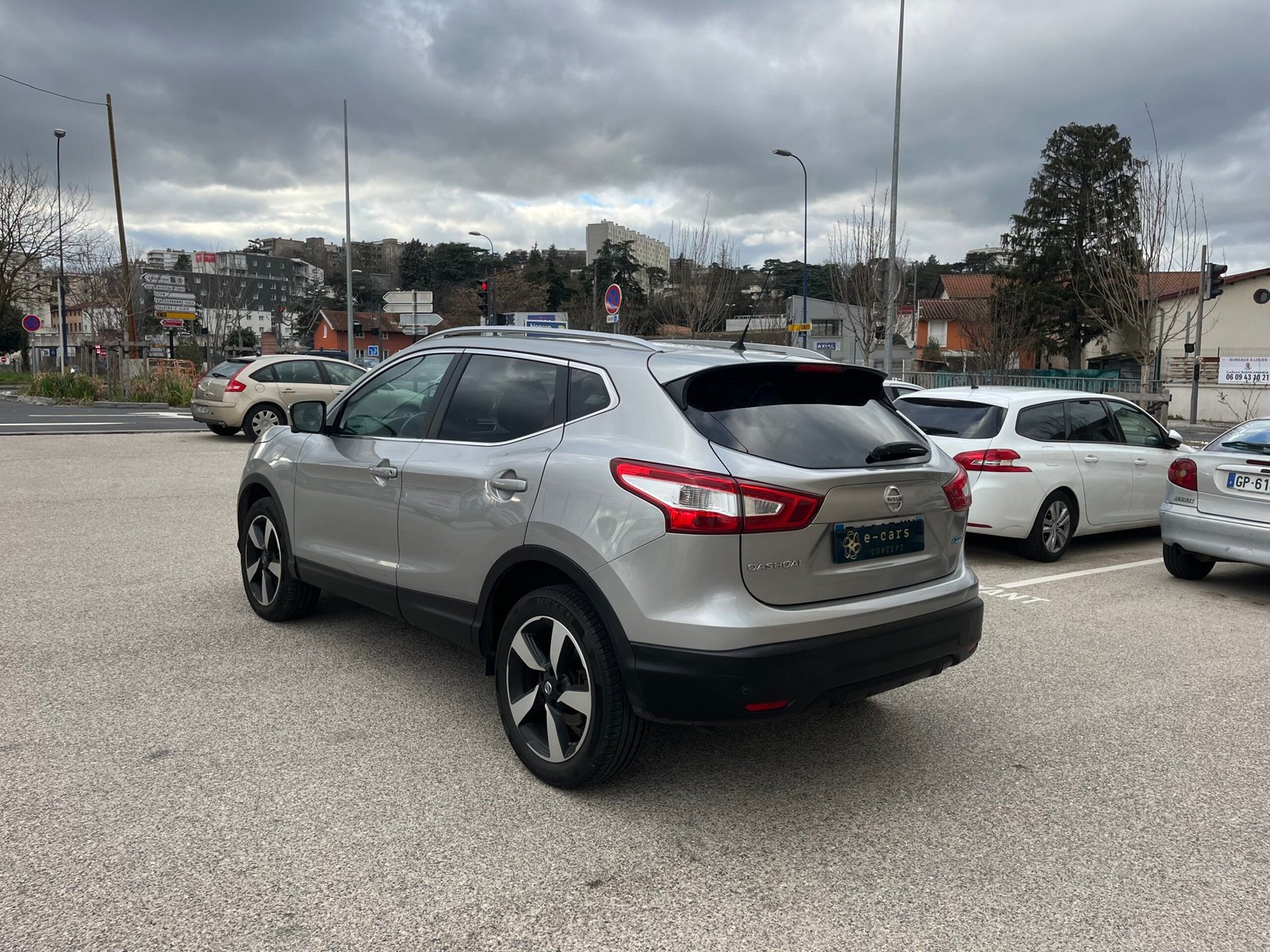 Nissan Qashqai 1.5 DCI 110ch N-Connecta