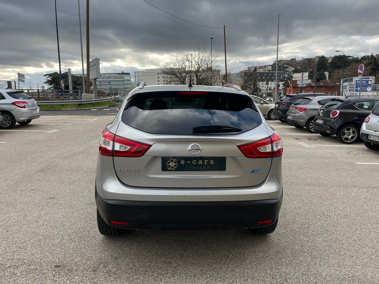 Nissan Qashqai 1.5 DCI 110ch N-Connecta