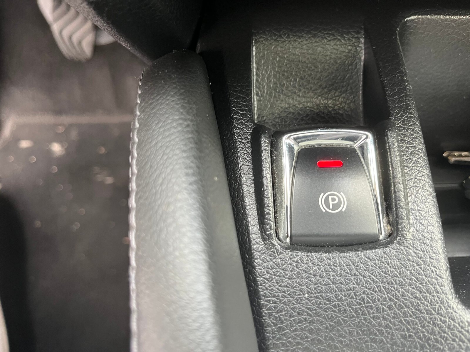 Nissan Qashqai 1.5 DCI 110ch N-Connecta