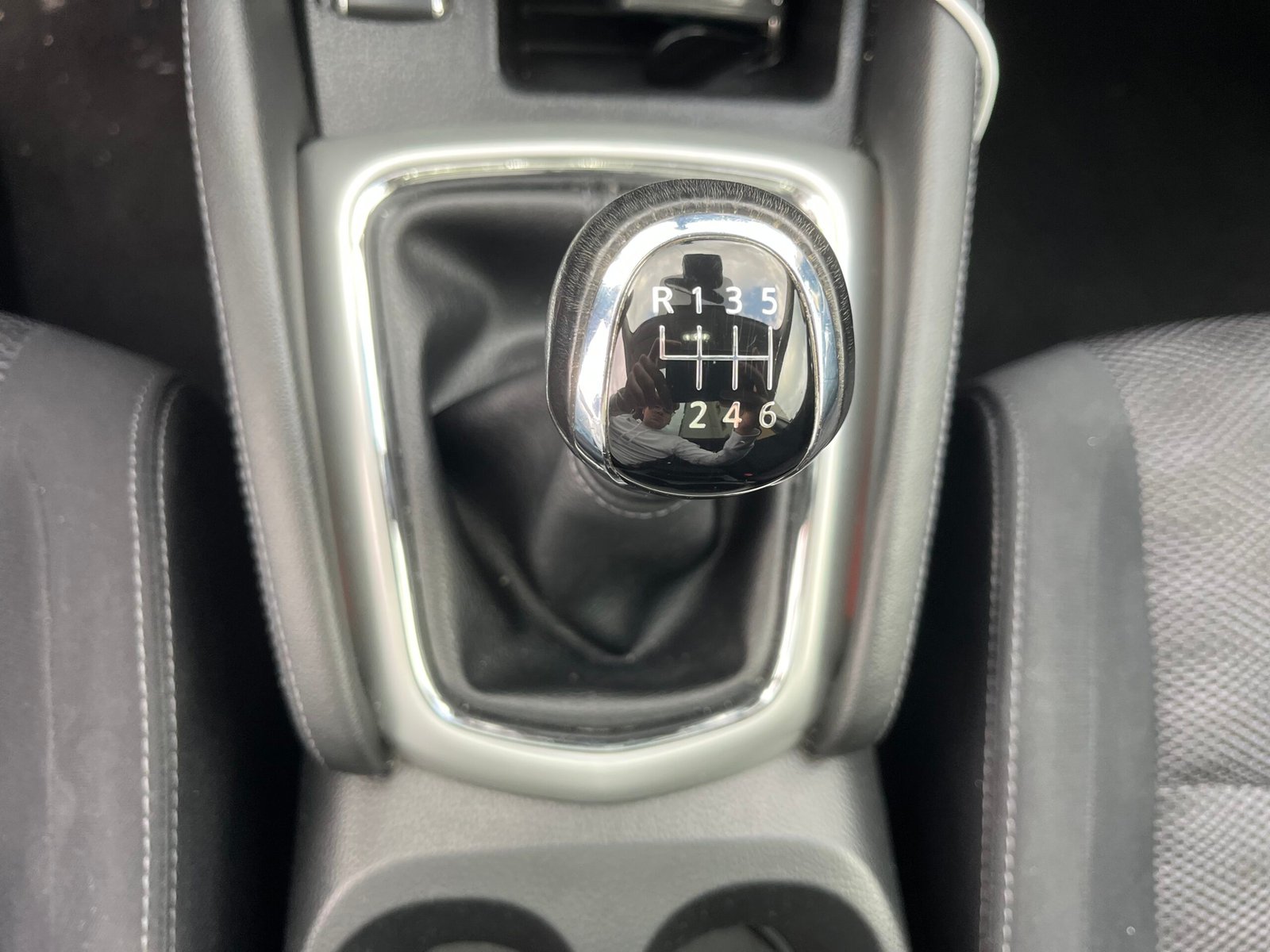 Nissan Qashqai 1.5 DCI 110ch N-Connecta