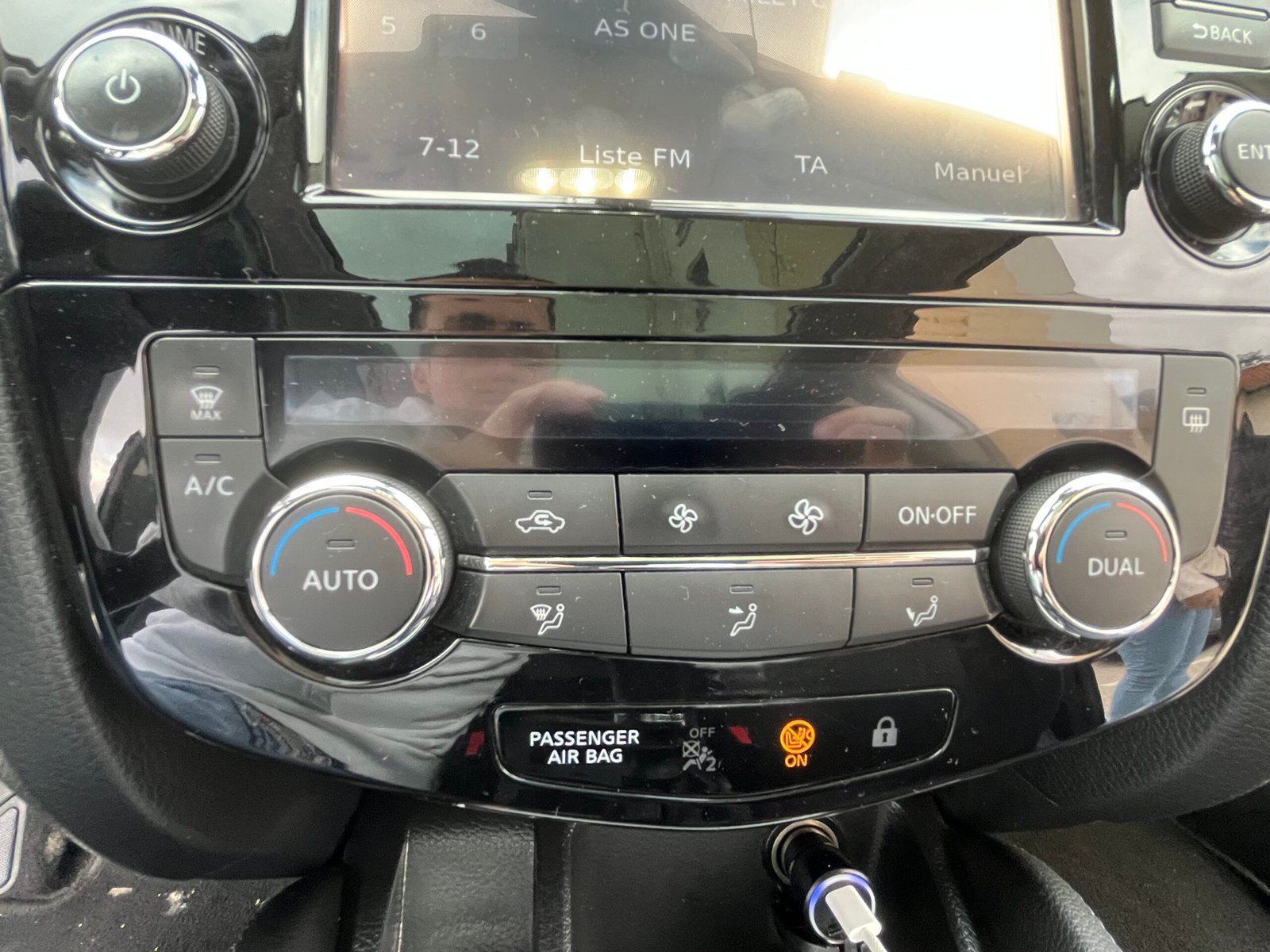 Nissan Qashqai 1.5 DCI 110ch N-Connecta