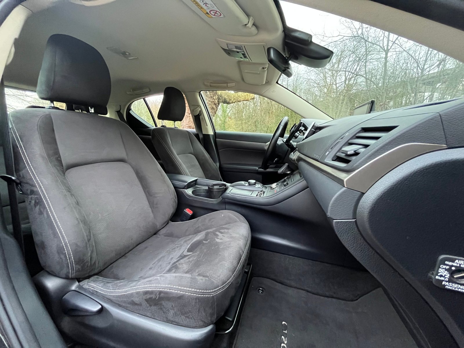 LEXUS CT200h 1.8 99ch “Sport”