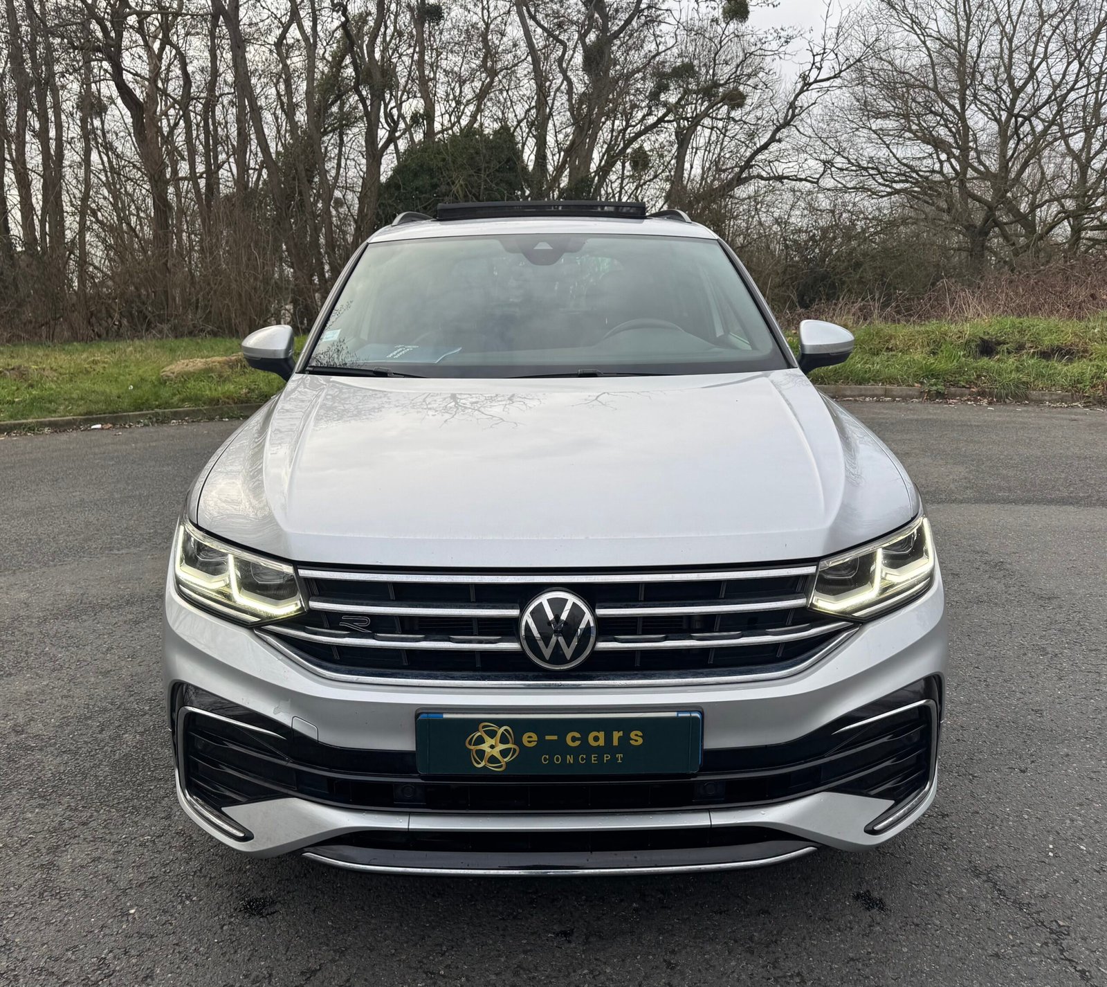 VOLKSWAGEN Tiguan (II) Phase 2 2.0 TDi DSG7 150 ch finition ” R Line “