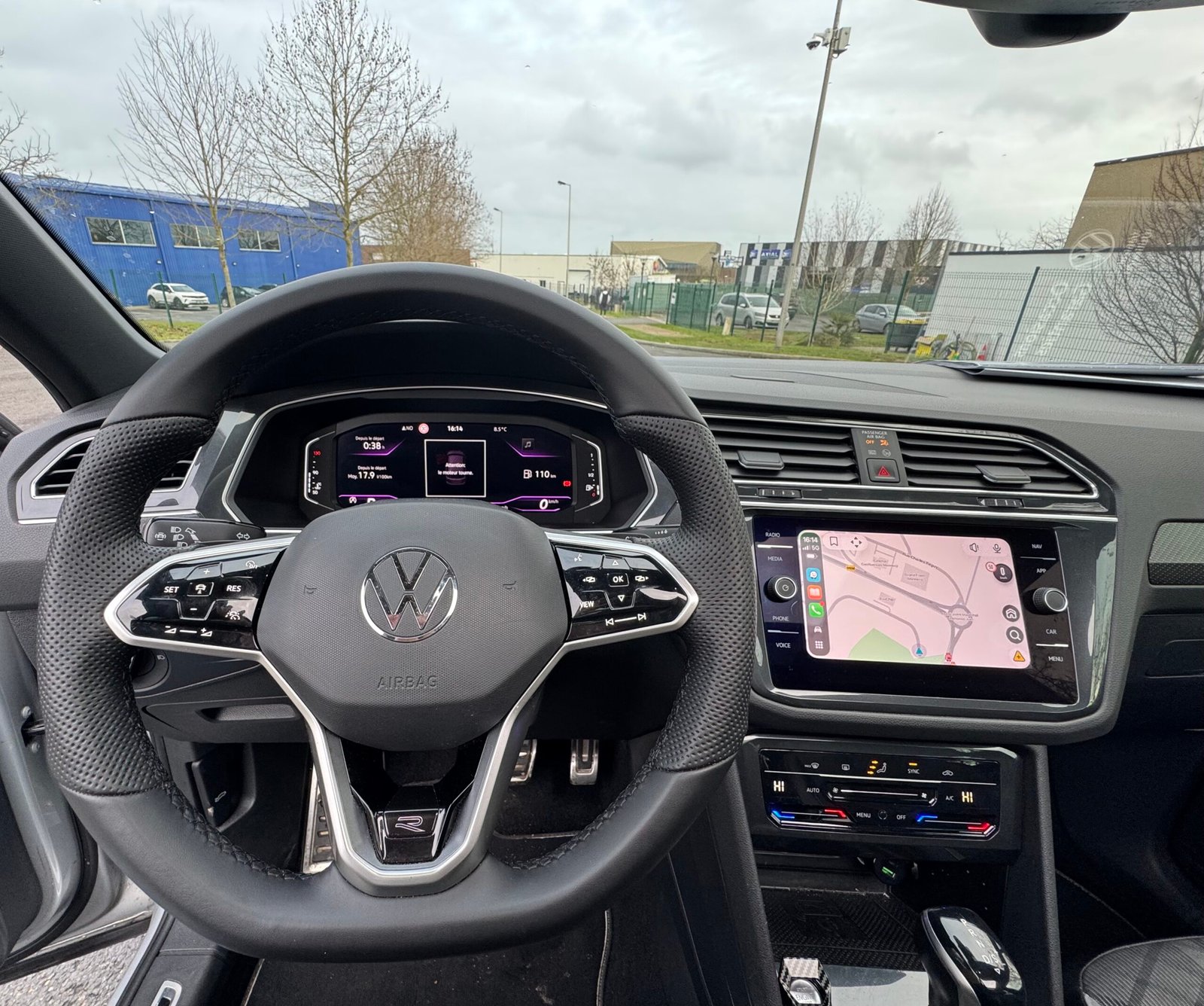 VOLKSWAGEN Tiguan (II) Phase 2 2.0 TDi DSG7 150 ch finition ” R Line “