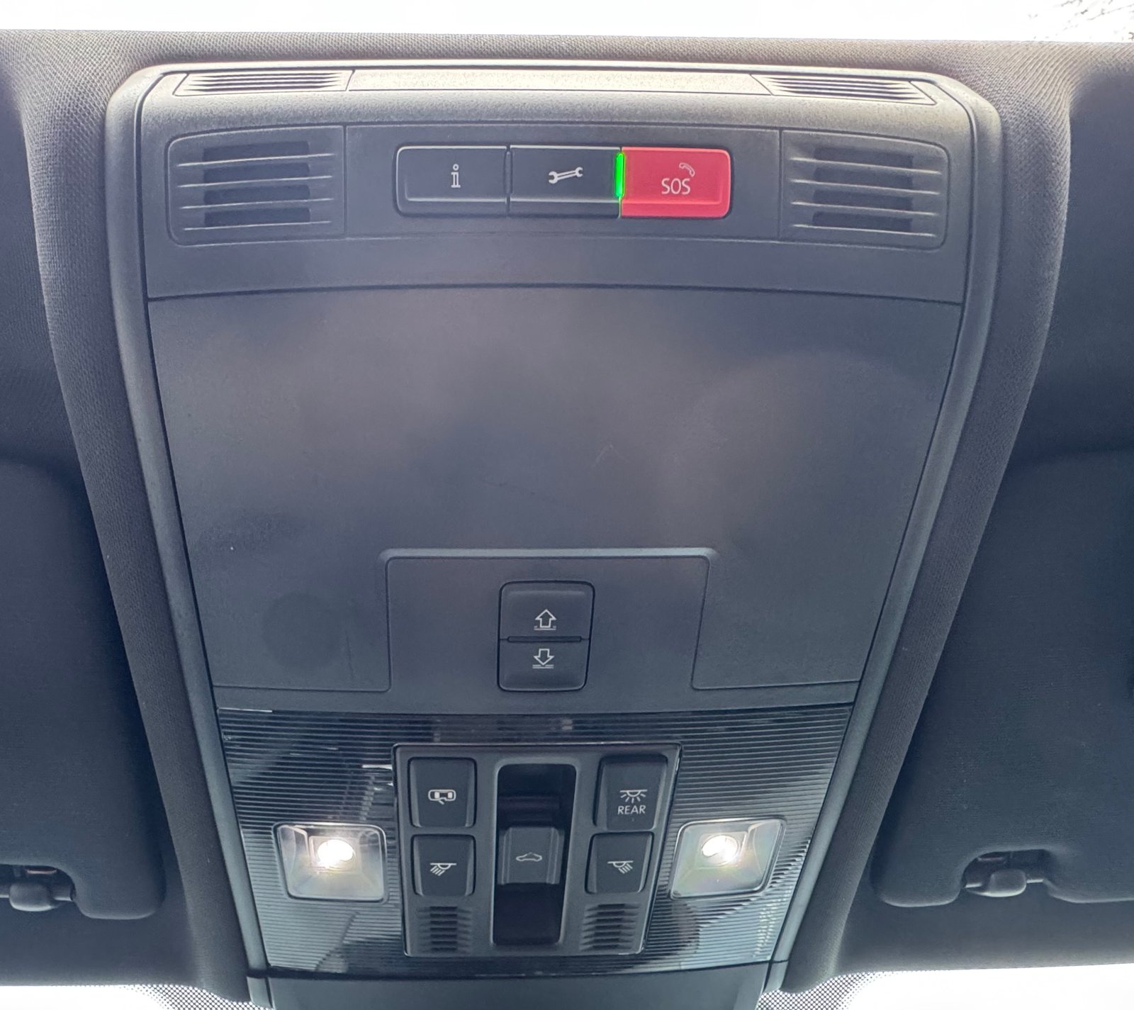 VOLKSWAGEN Tiguan (II) Phase 2 2.0 TDi DSG7 150 ch finition ” R Line “