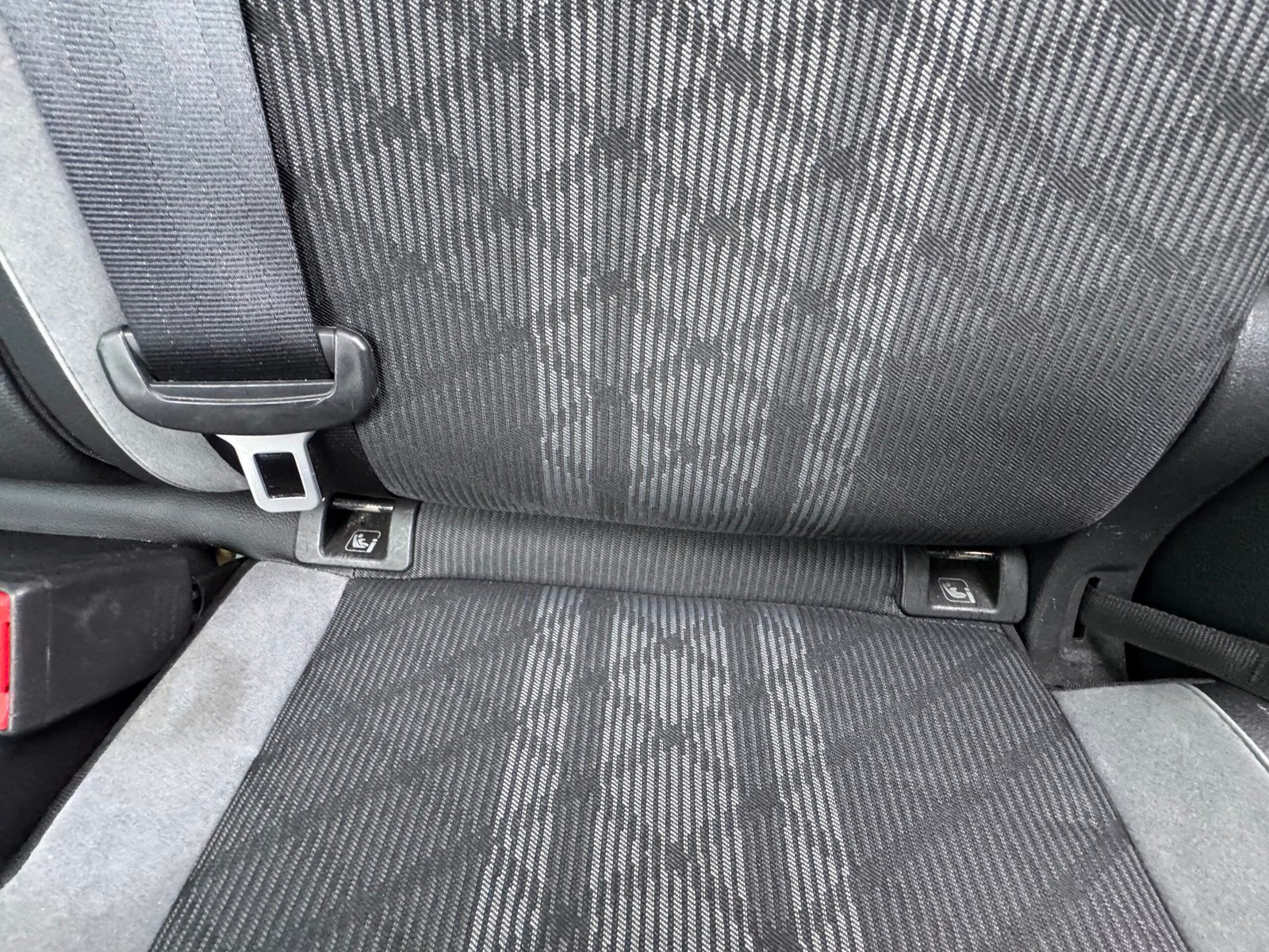 VOLKSWAGEN Tiguan (II) Phase 2 2.0 TDi DSG7 150 ch finition ” R Line “