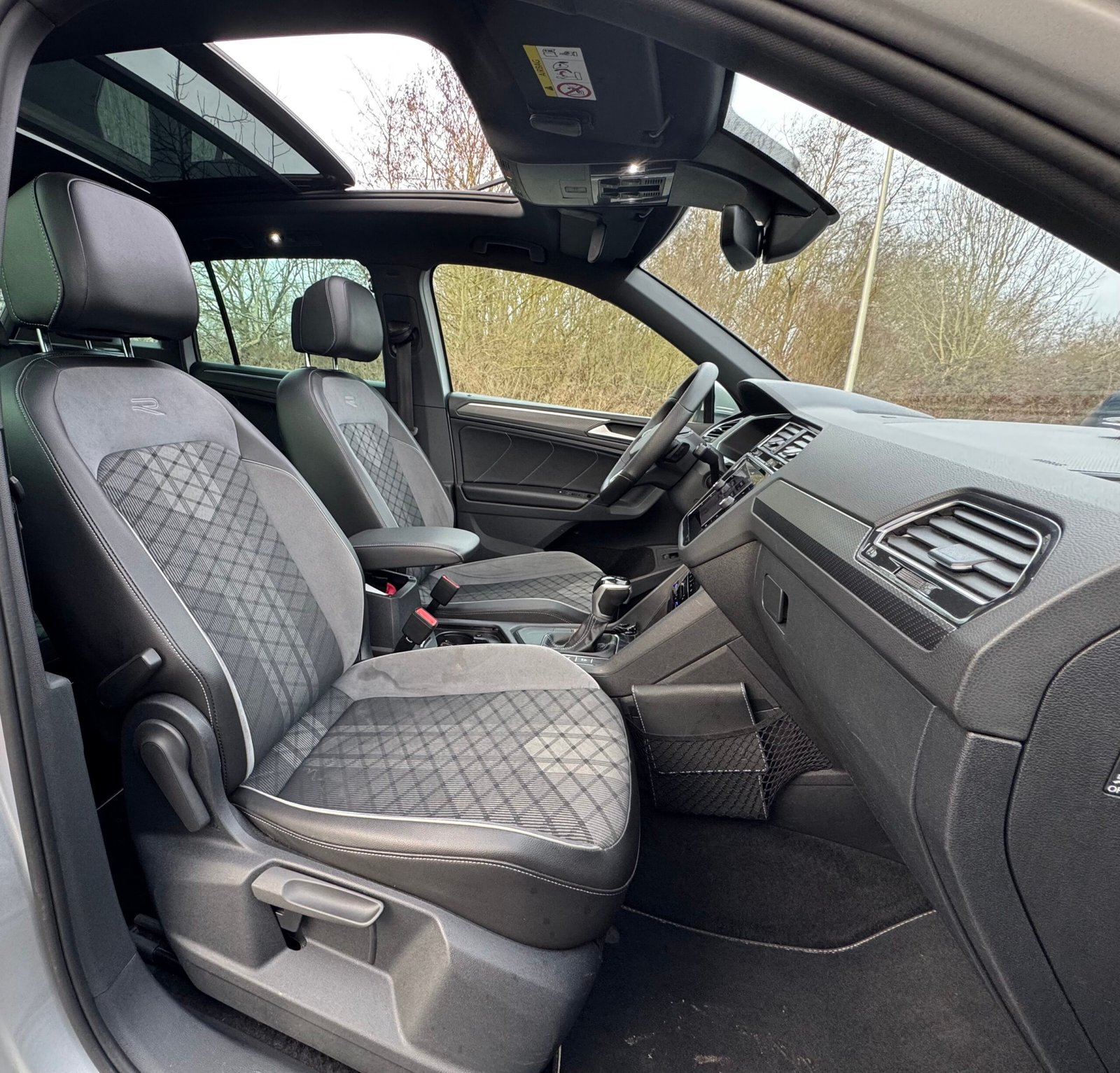 VOLKSWAGEN Tiguan (II) Phase 2 2.0 TDi DSG7 150 ch finition ” R Line “