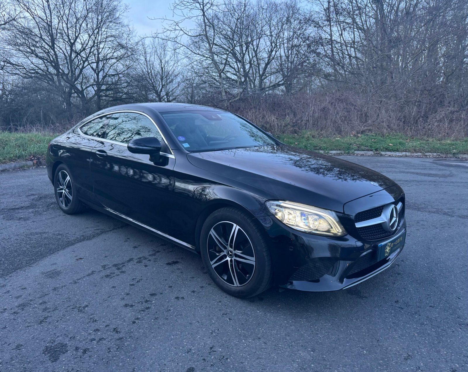 MERCEDES Classe C 300 coupé (205) 258ch