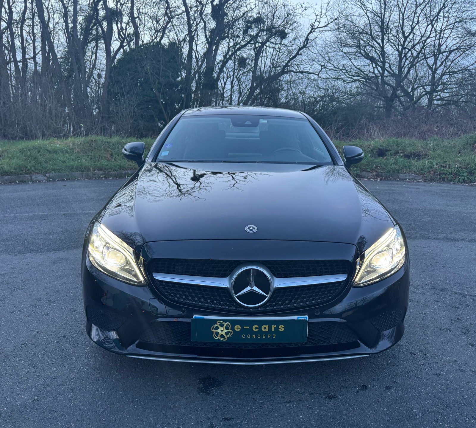 MERCEDES Classe C 300 coupé (205) 258ch