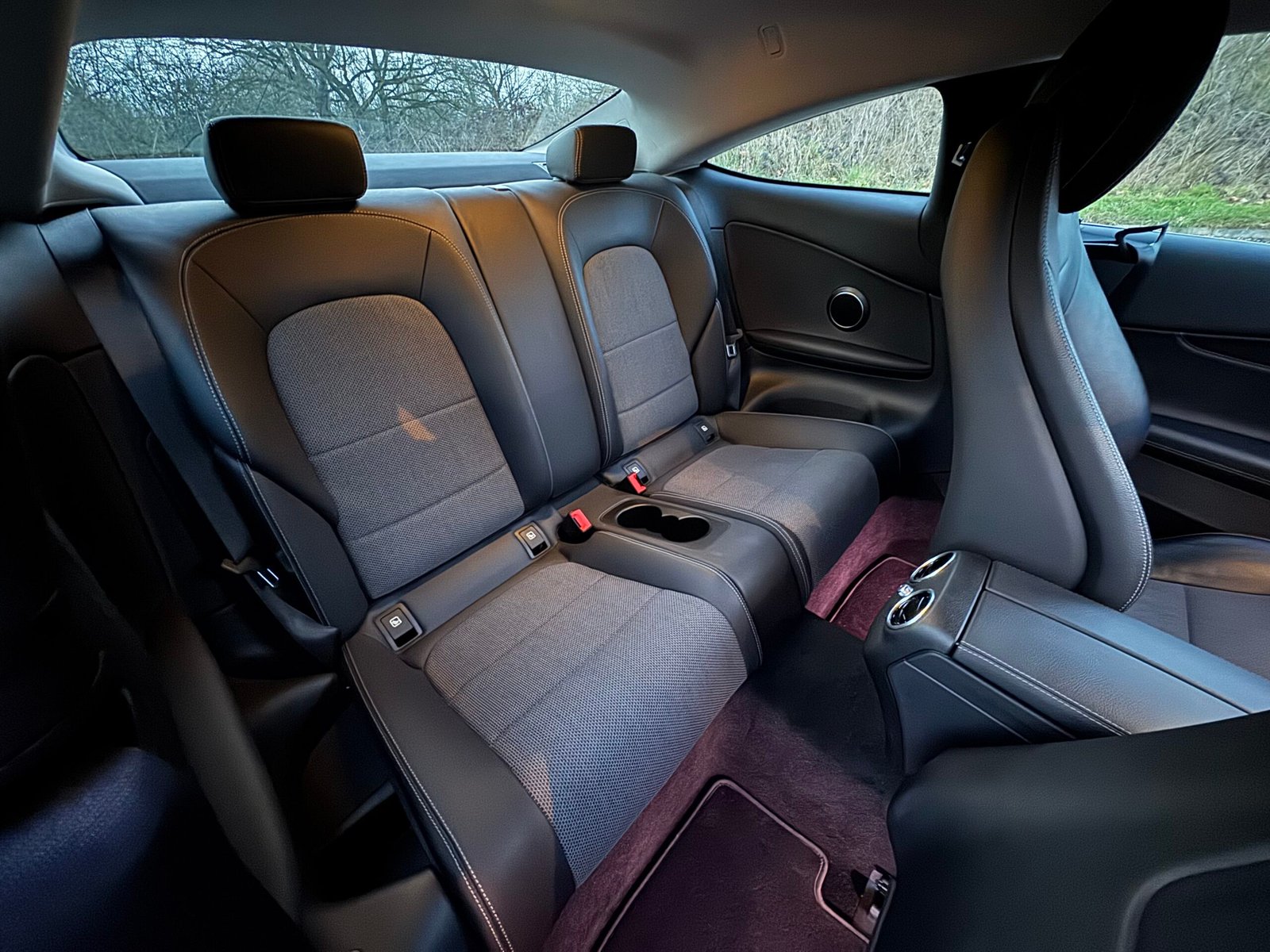 MERCEDES Classe C 300 coupé (205) 258ch