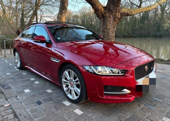 JAGUAR XE Berline 2.0 180ch “R sport”