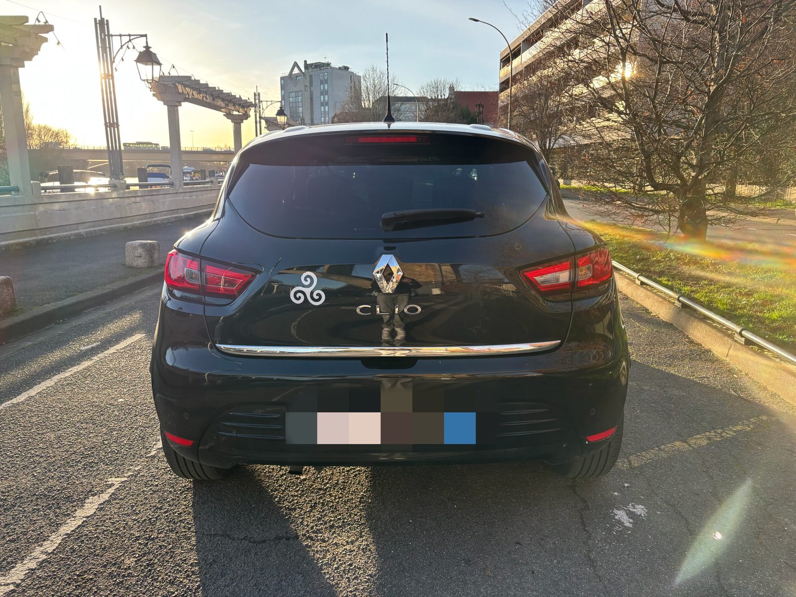 RENAULT Clio IV 1.2 TCE 118ch “Limited”