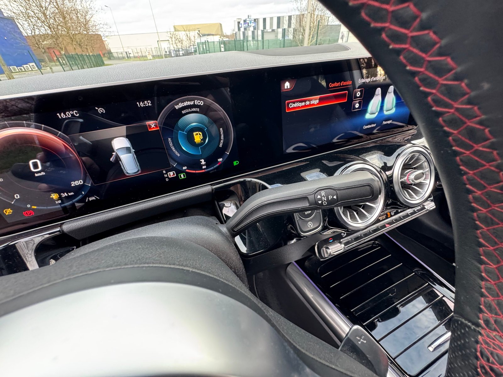 MERCEDES Classe B (W247) 180 7G-DCT 136 ch« AMG LINE »