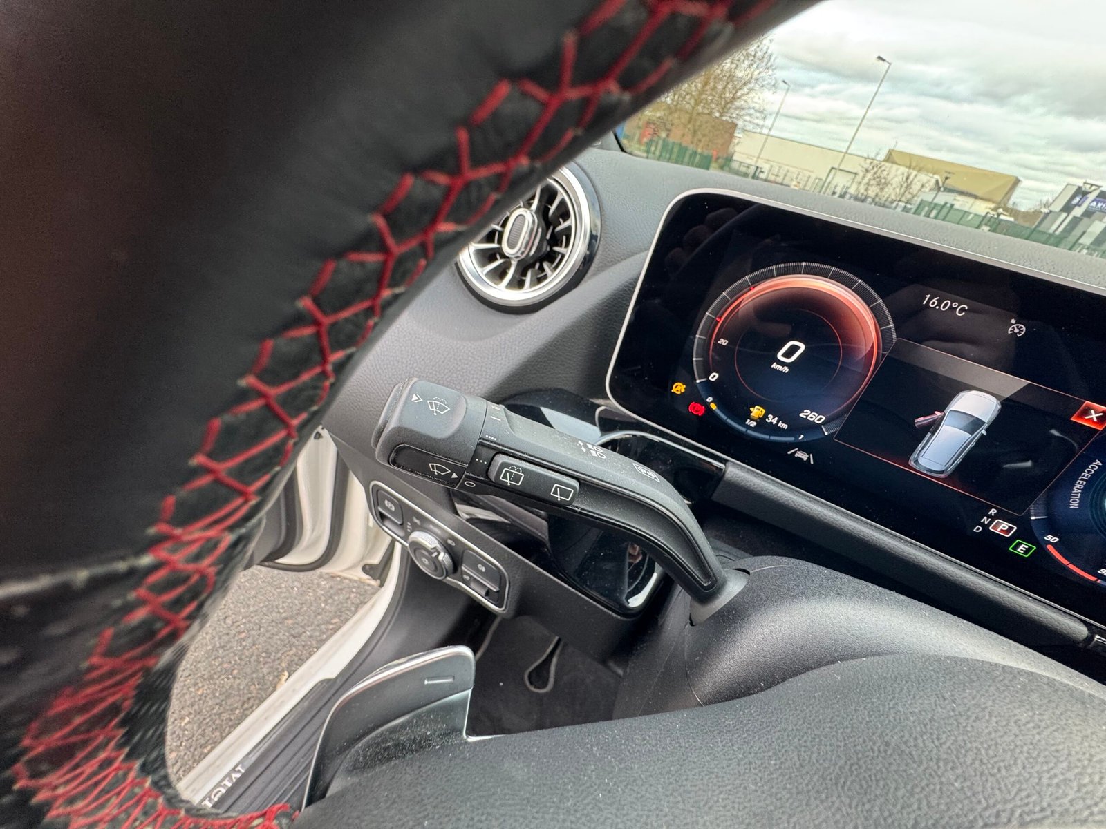 MERCEDES Classe B (W247) 180 7G-DCT 136 ch« AMG LINE »