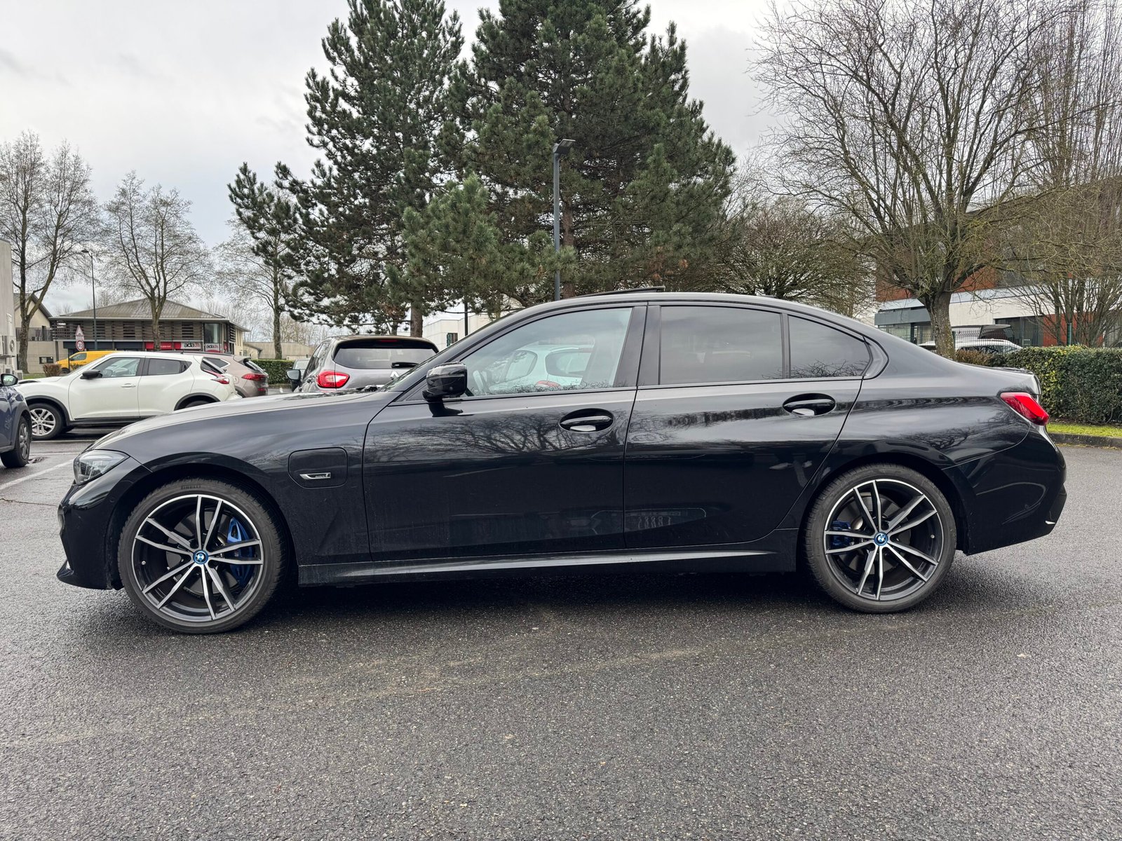 BMW Série 3 Berline 330e PACK-M xDrive 2.0 TPT 16V 292CV Plug in Hybrid Boîte auto