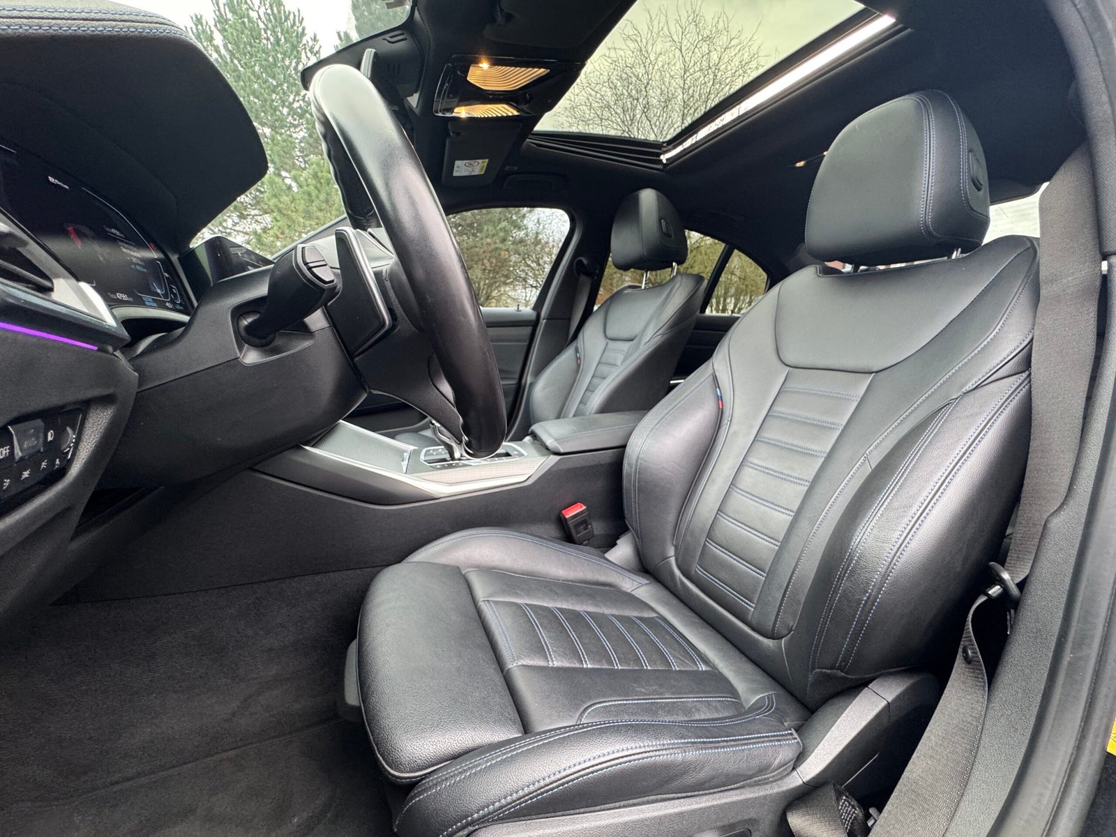 BMW Série 3 Berline 330e PACK-M xDrive 2.0 TPT 16V 292CV Plug in Hybrid Boîte auto