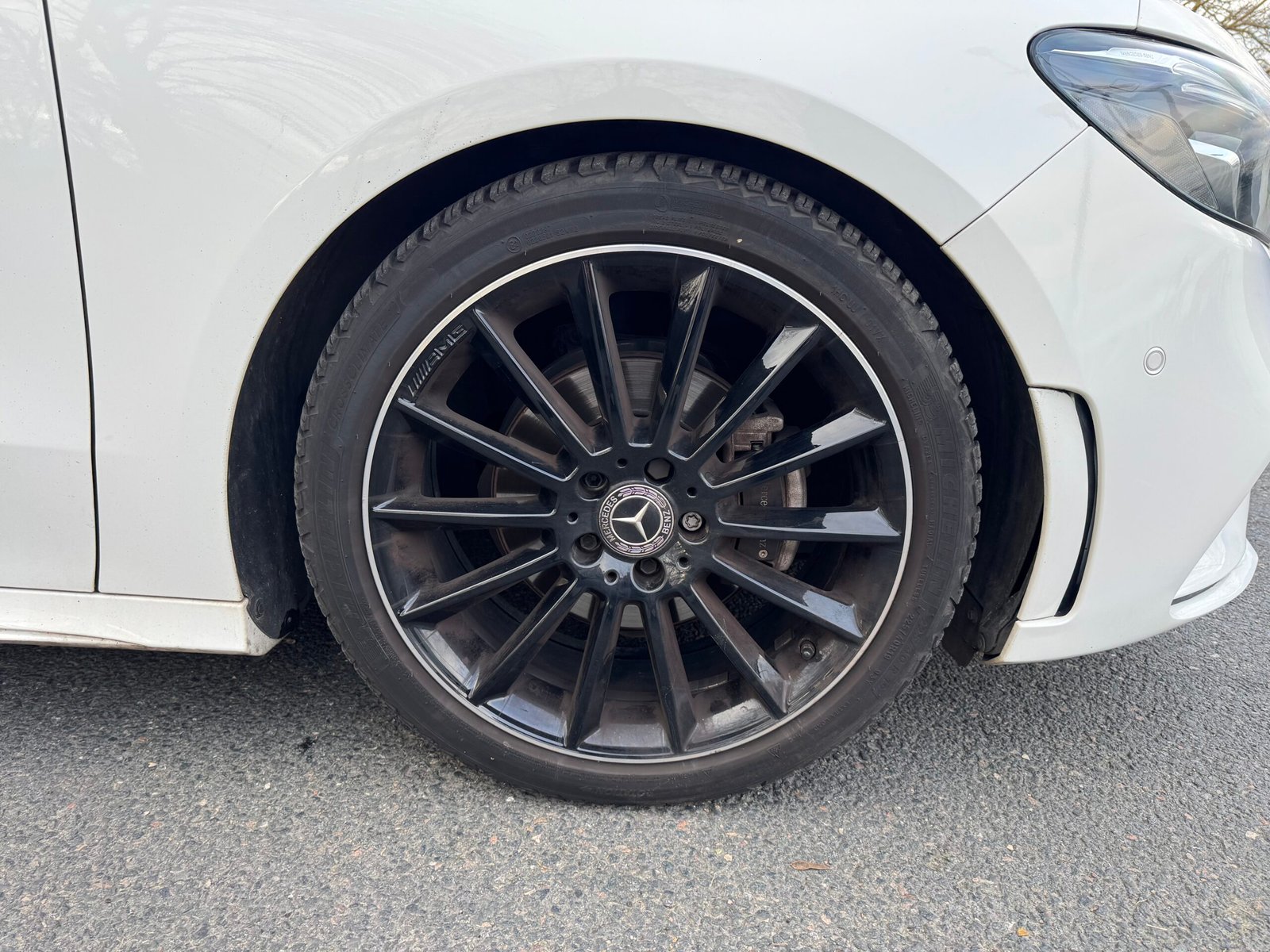 MERCEDES Classe B (W247) 180 7G-DCT 136 ch« AMG LINE »