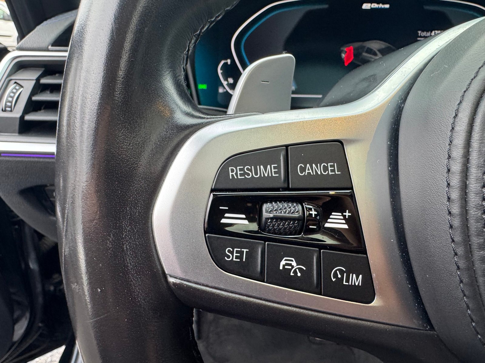 BMW Série 3 Berline 330e PACK-M xDrive 2.0 TPT 16V 292CV Plug in Hybrid Boîte auto