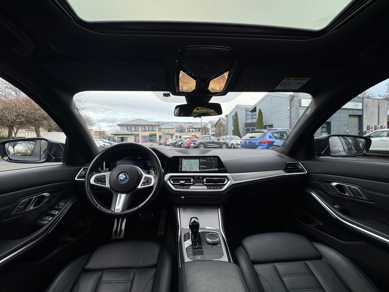 BMW Série 3 Berline 330e PACK-M xDrive 2.0 TPT 16V 292CV Plug in Hybrid Boîte auto