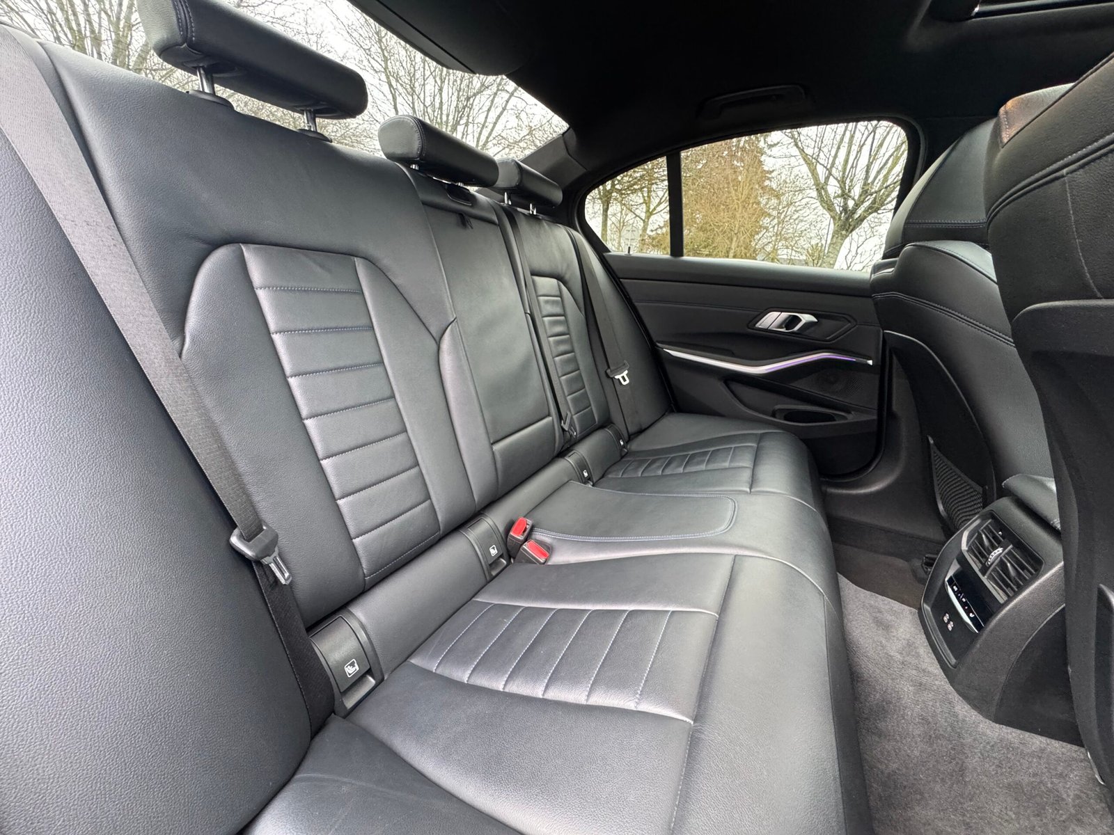 BMW Série 3 Berline 330e PACK-M xDrive 2.0 TPT 16V 292CV Plug in Hybrid Boîte auto