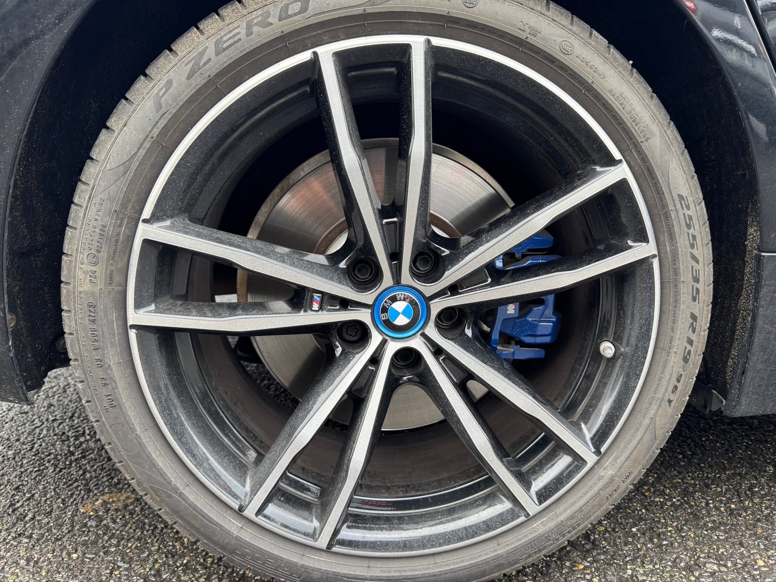 BMW Série 3 Berline 330e PACK-M xDrive 2.0 TPT 16V 292CV Plug in Hybrid Boîte auto