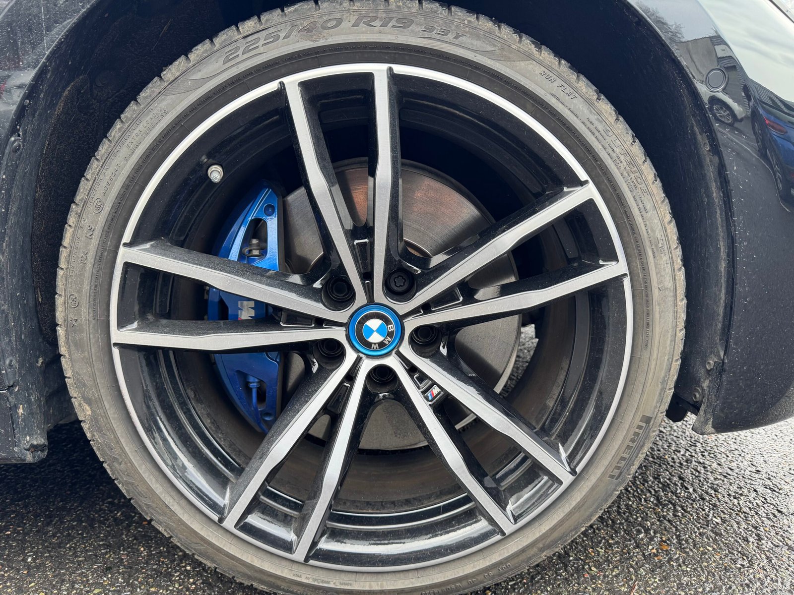 BMW Série 3 Berline 330e PACK-M xDrive 2.0 TPT 16V 292CV Plug in Hybrid Boîte auto