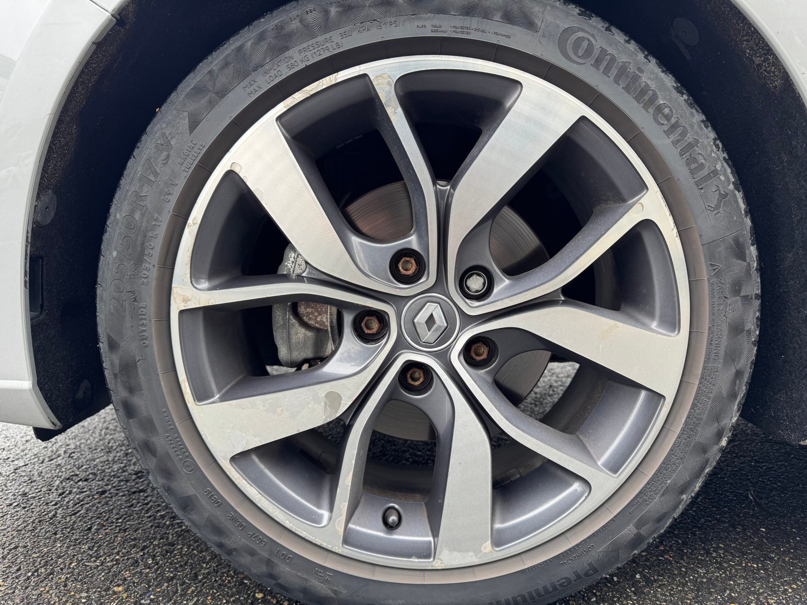 RENAULT Mégane IV Hatchback 1.2 TCe INTENS 16V EDC7 130 cv Boîte auto