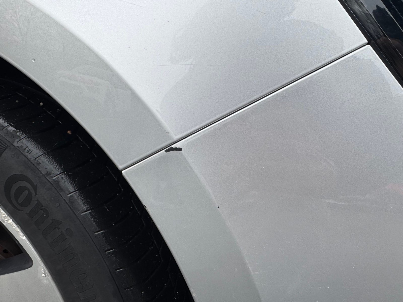 RENAULT Mégane IV Hatchback 1.2 TCe INTENS 16V EDC7 130 cv Boîte auto