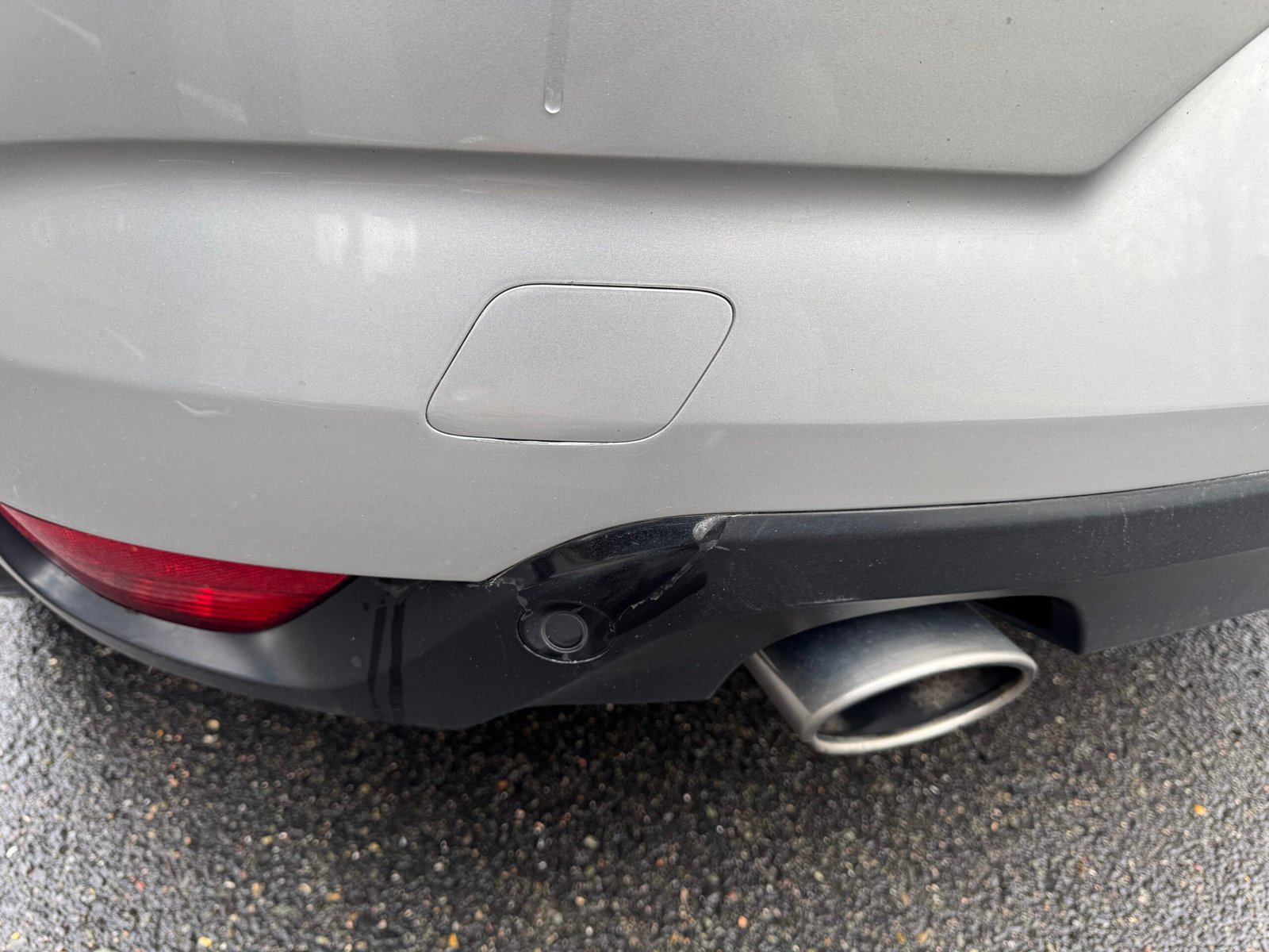 RENAULT Mégane IV Hatchback 1.2 TCe INTENS 16V EDC7 130 cv Boîte auto