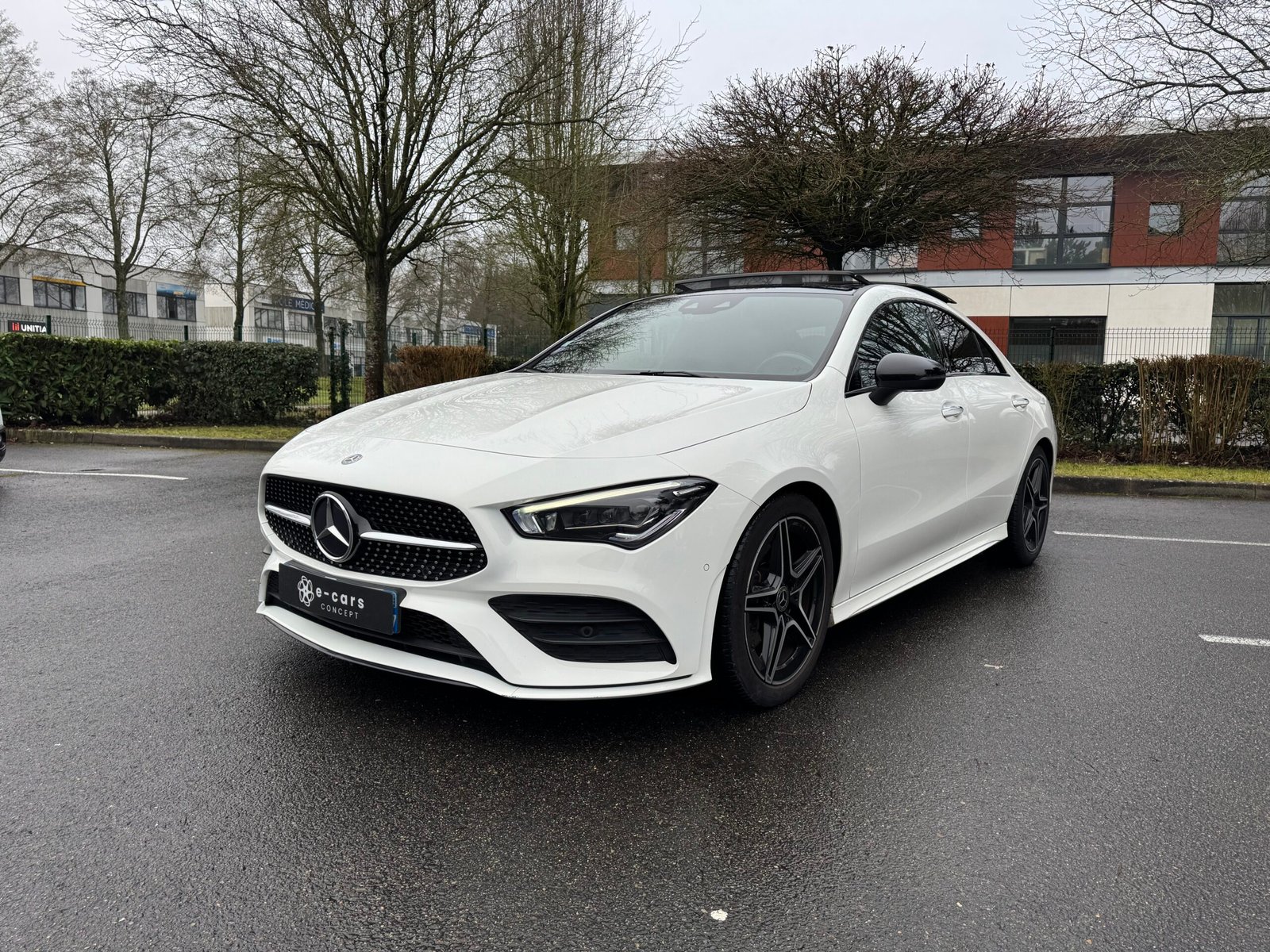 MERCEDES-BENZ Classe CLA II (118) Coupé 200 1.3 i 16V GPF 7G-DCT 163 cv Boîte auto Pack AMG